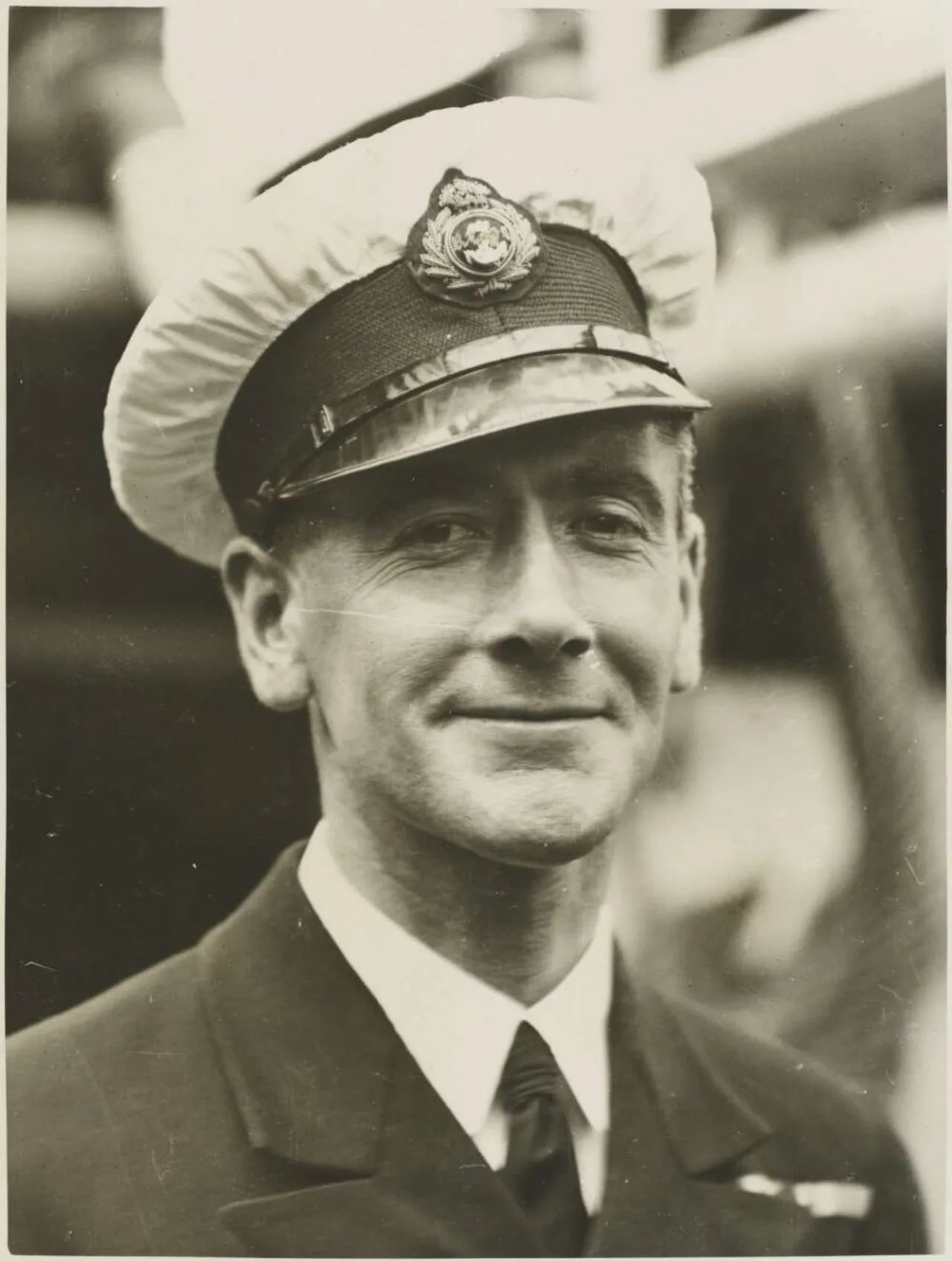 Porträt von Kenneth N. MacKenzie (1897–1951) – Gedenkseite