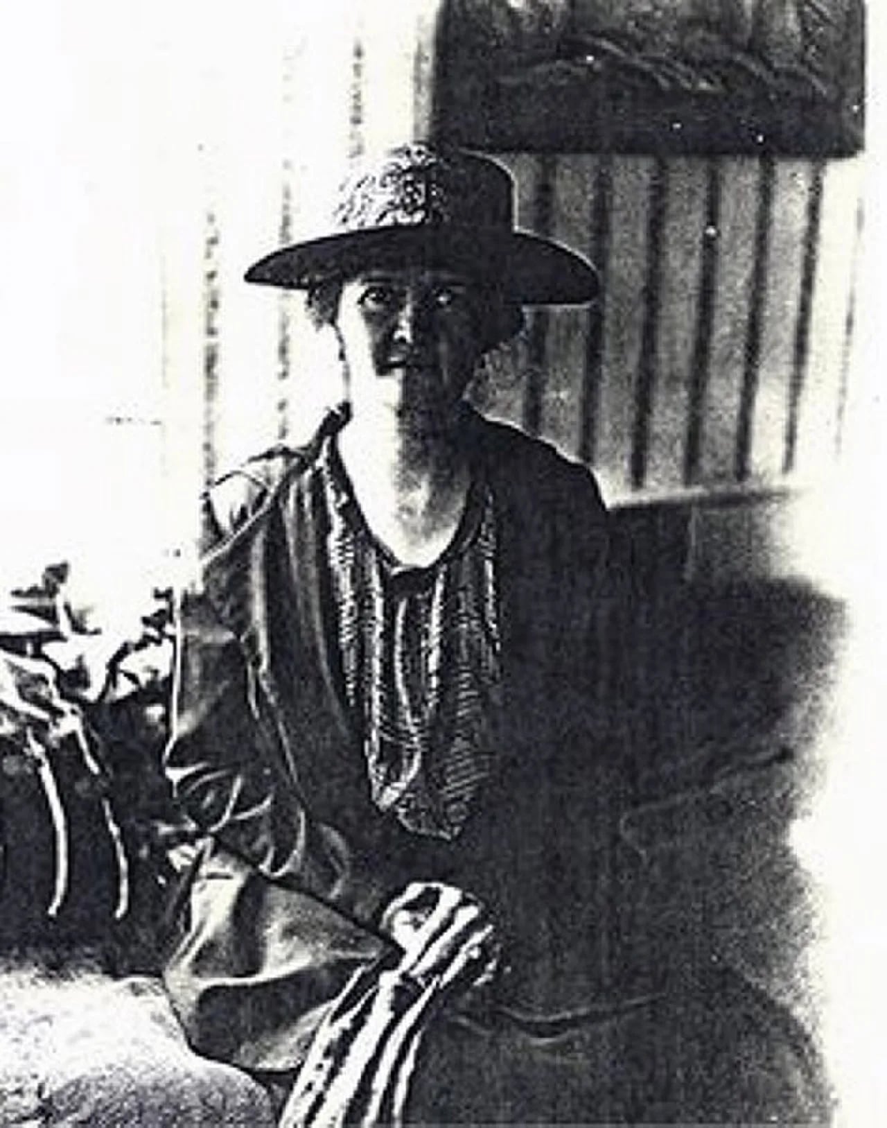 Portrait of Agnes Weinrich (1873–1946) – memorial page