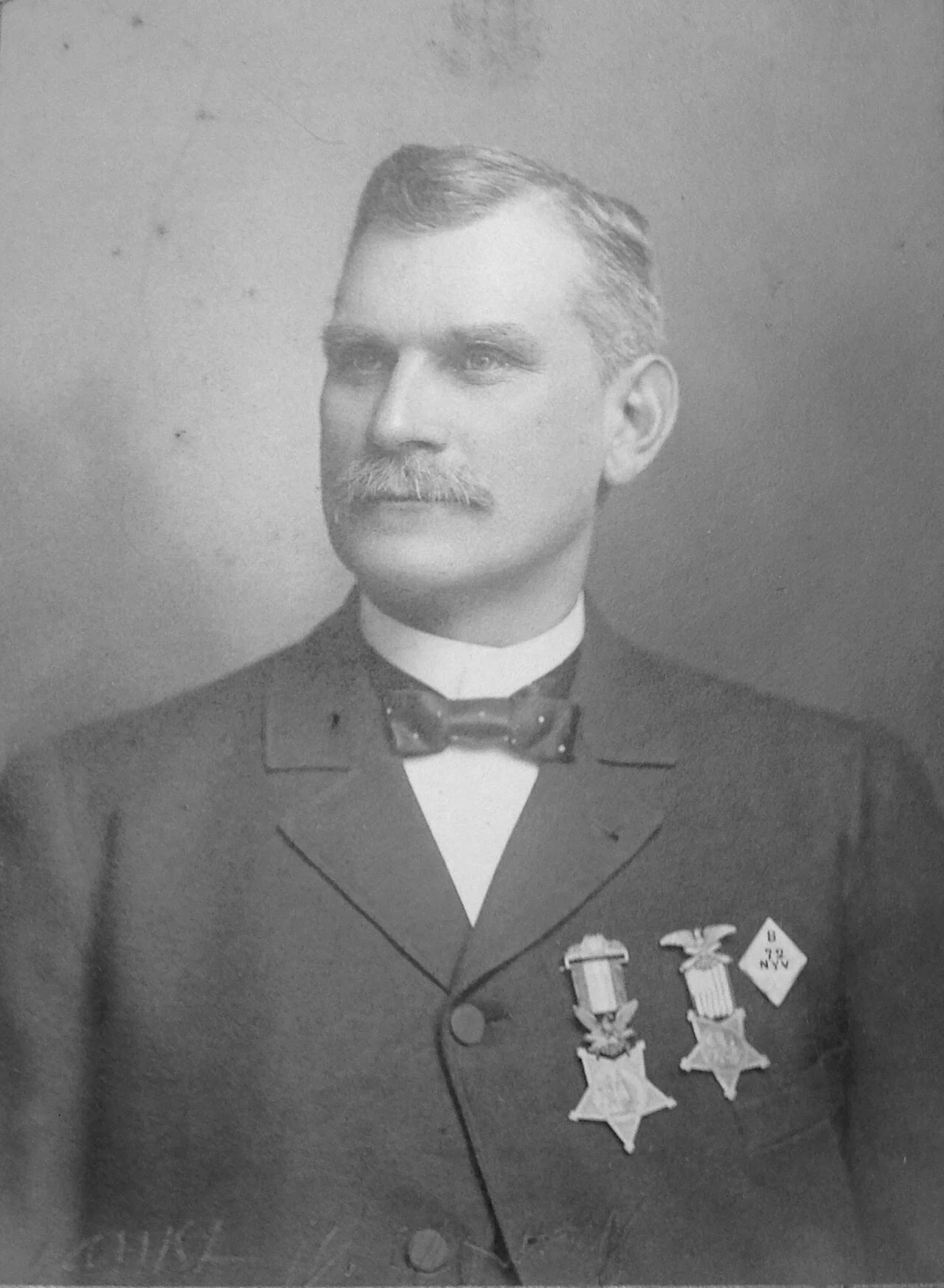 Portrait of James M. Young (1843–1913) – memorial page
