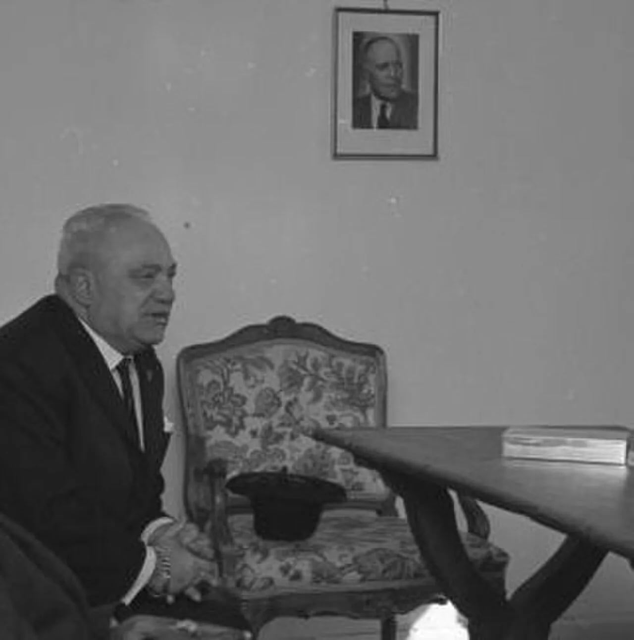 Porträt von Roger Guérillot (1904–1971) – Gedenkseite