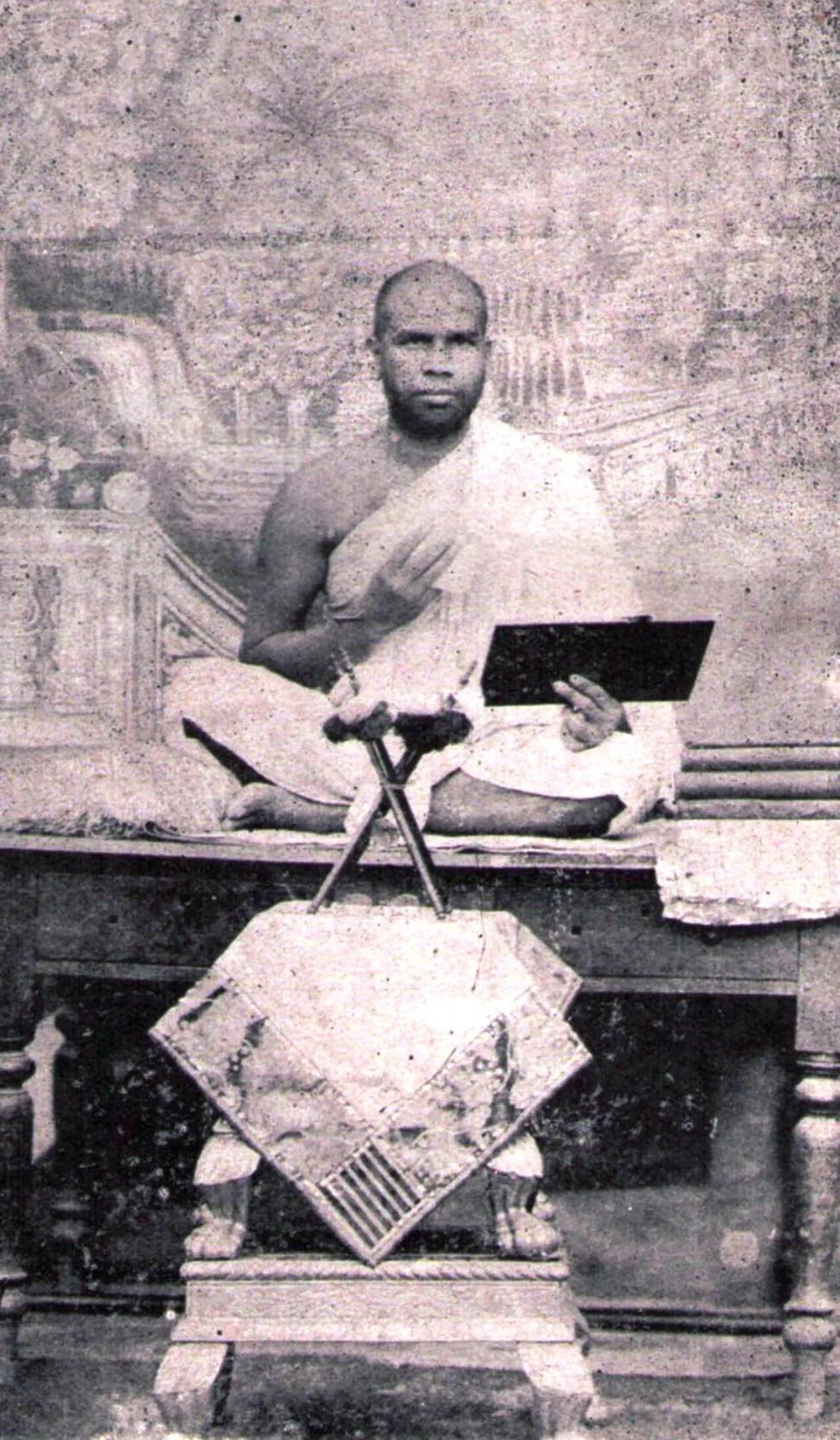 Portrait of Vijayanandsuri (1837–1896) – memorial page