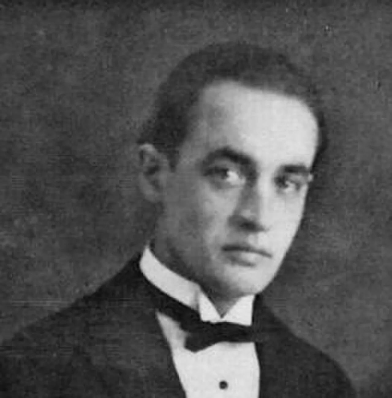 Portrait of Kuno Veeber (1898–1929) – memorial page