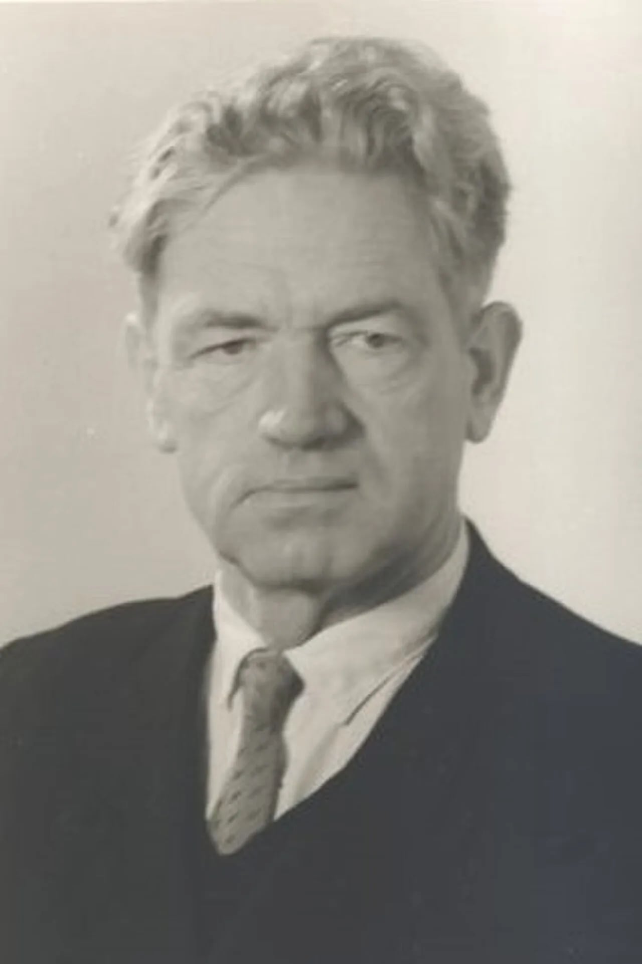 Porträt von Paul Vihalem (1910–1985) – Gedenkseite