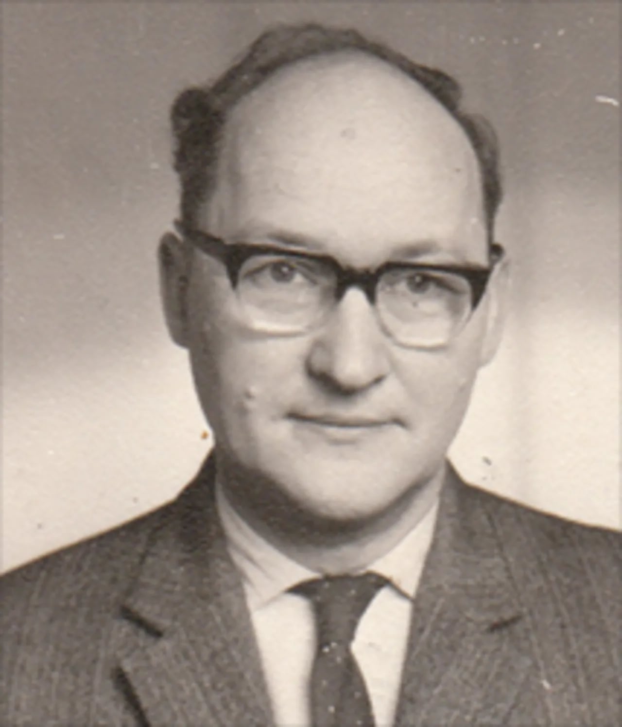 Porträt von Klaus Thomas (1915–1992) – Gedenkseite