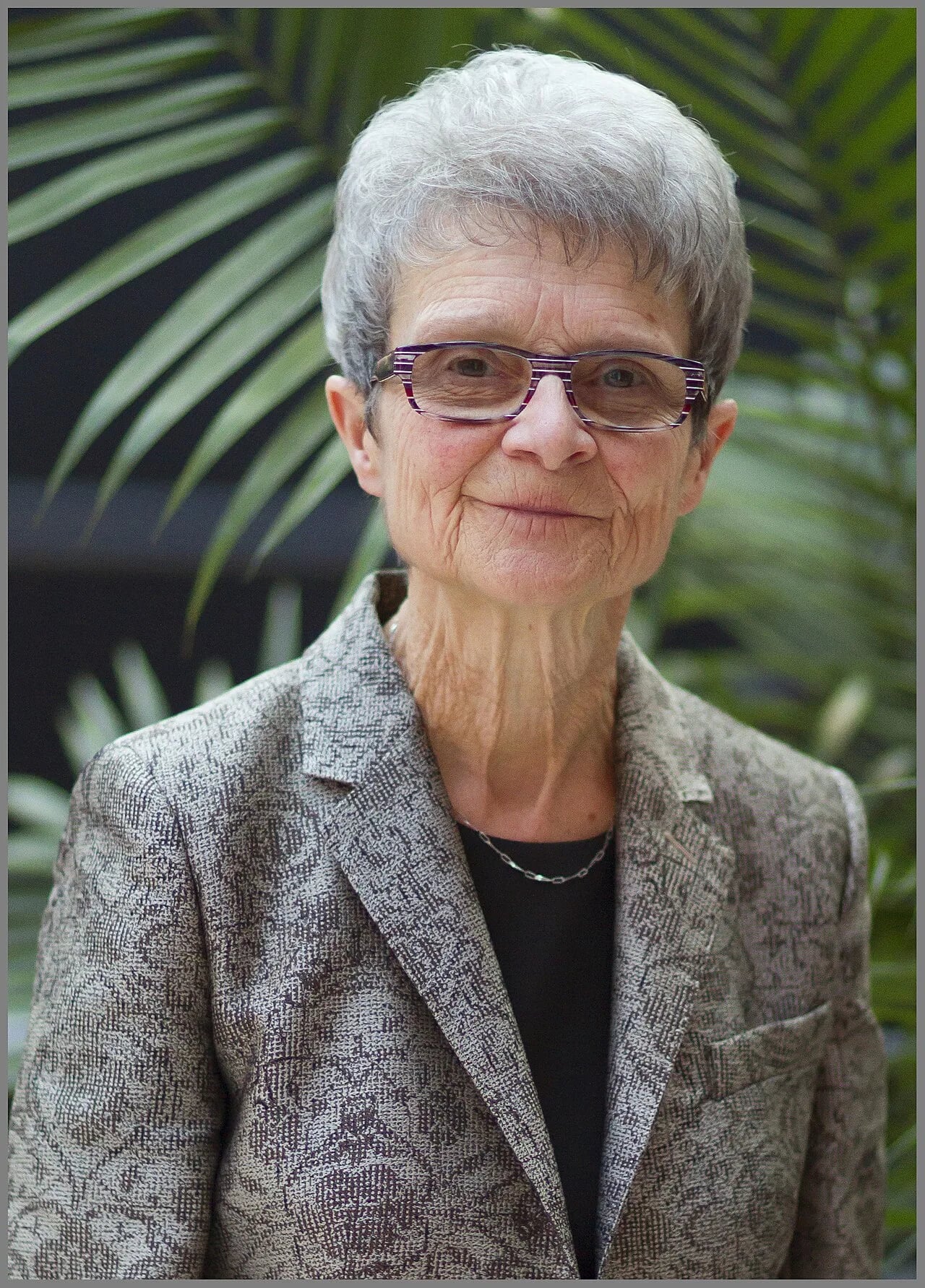 Portrait of Madeleine Juneau (1945–2020) – memorial page