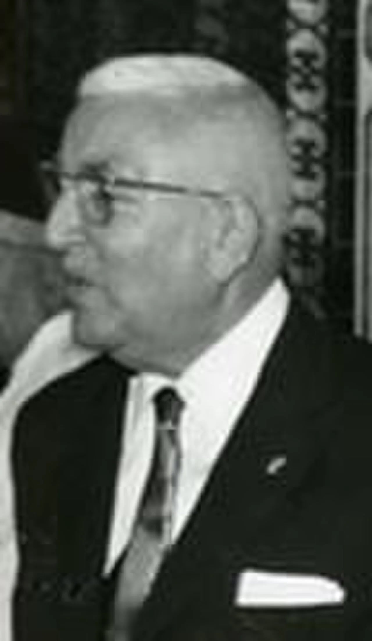 Portrait of Othman Kaak (1903–1976) – memorial page