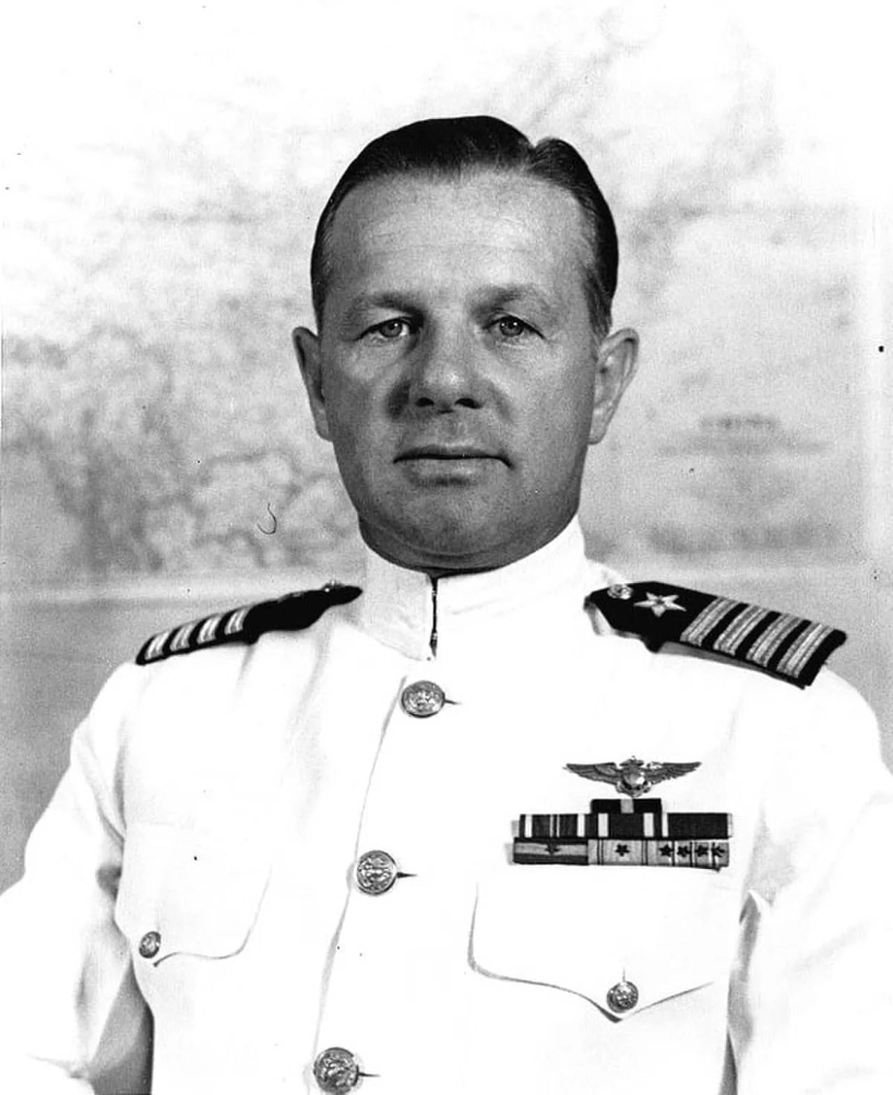 Portrait of C. Wade McClusky (1902–1976) – memorial page