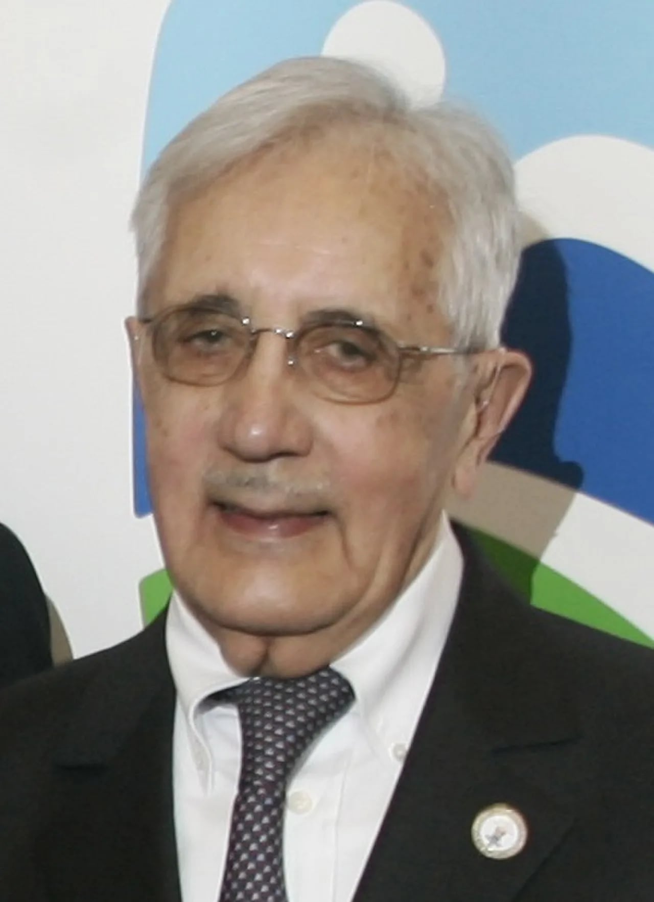 Portrait of Amir Malekyazdi (1923–2019) – memorial page