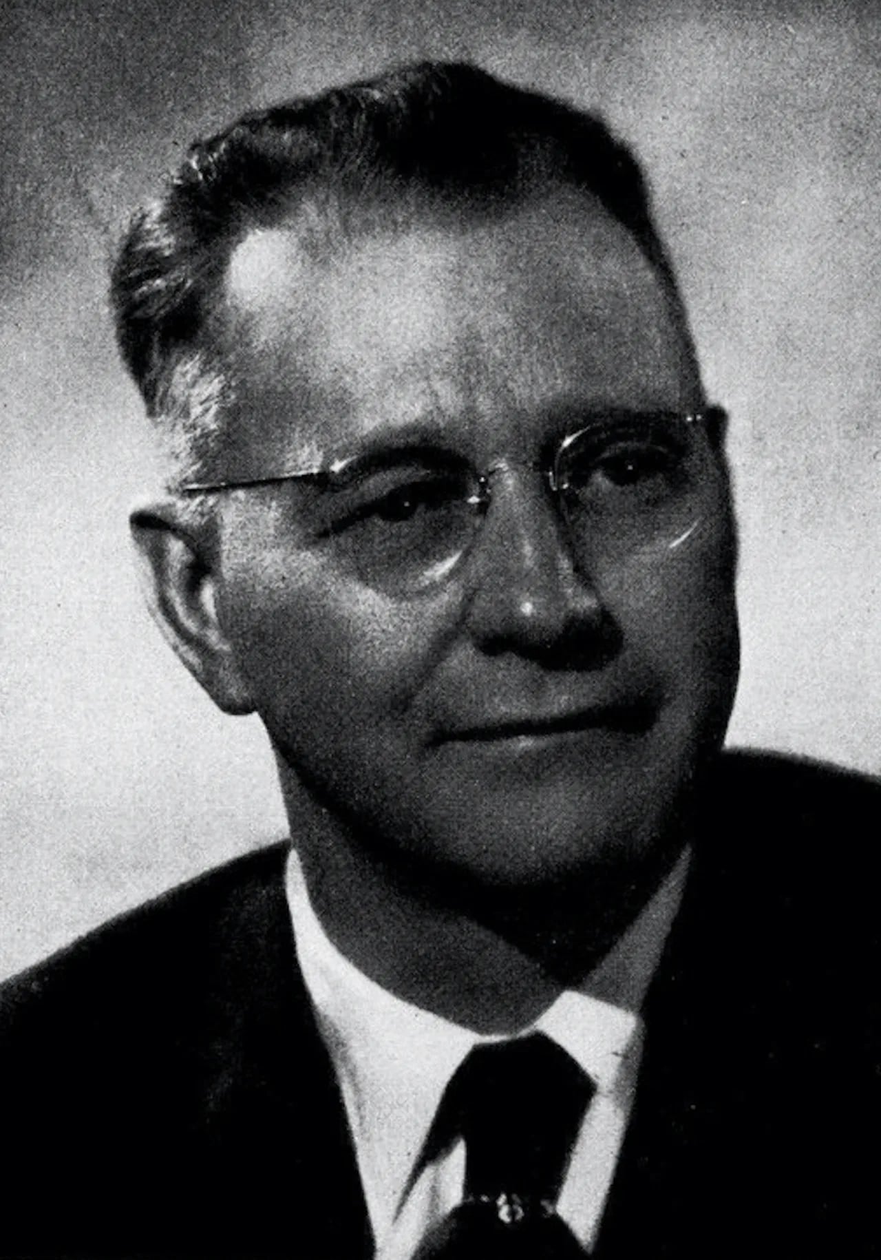 Portrait of Leo Elthon (1898–1967) – memorial page
