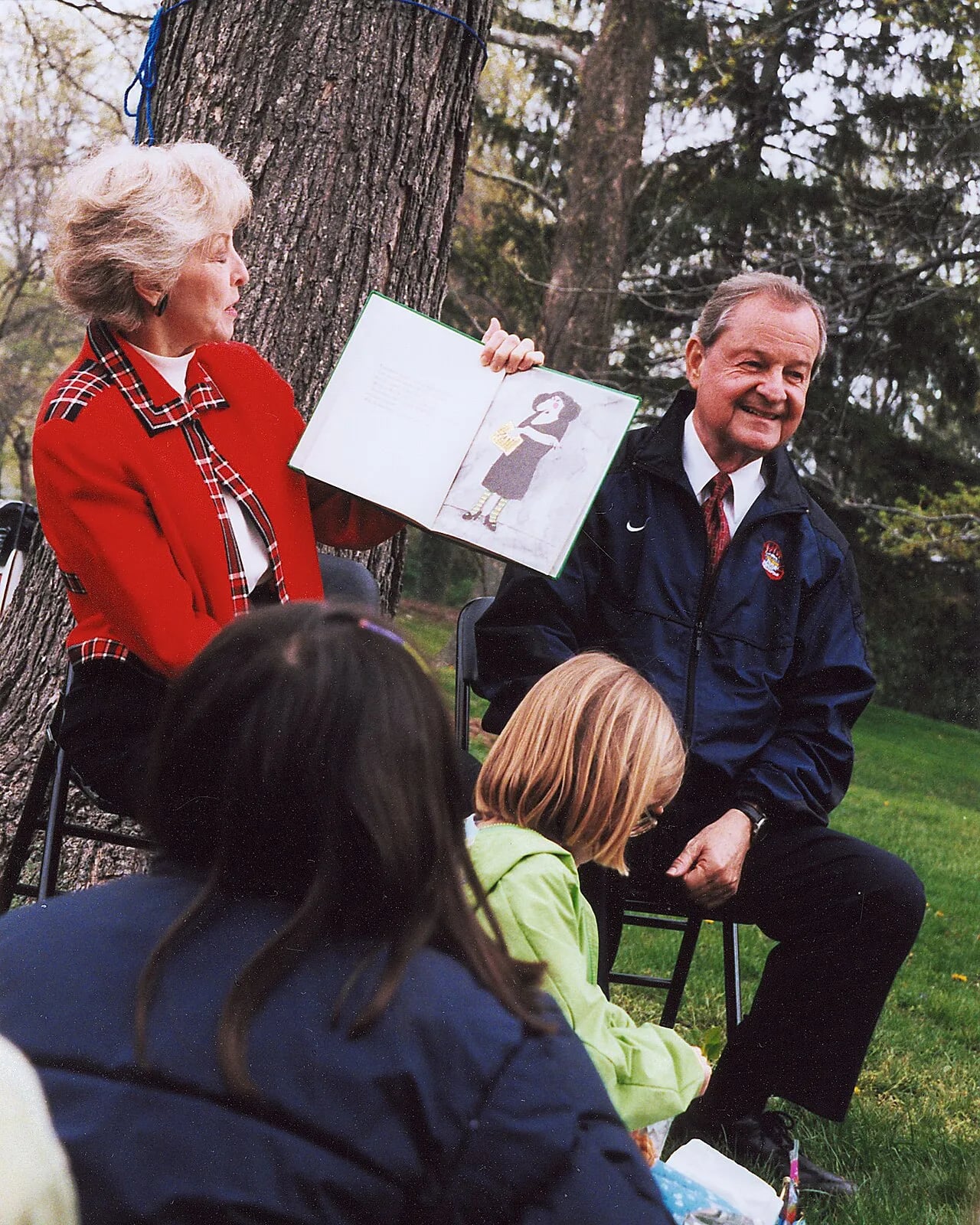 Portrait of Frank O’Bannon (1930–2003) – memorial page