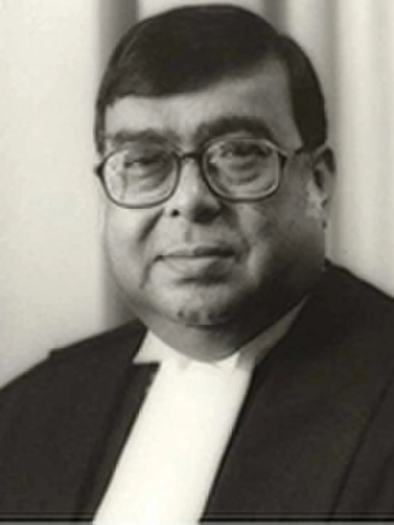 Porträt von Altamas Kabir (1948–2017) – Gedenkseite