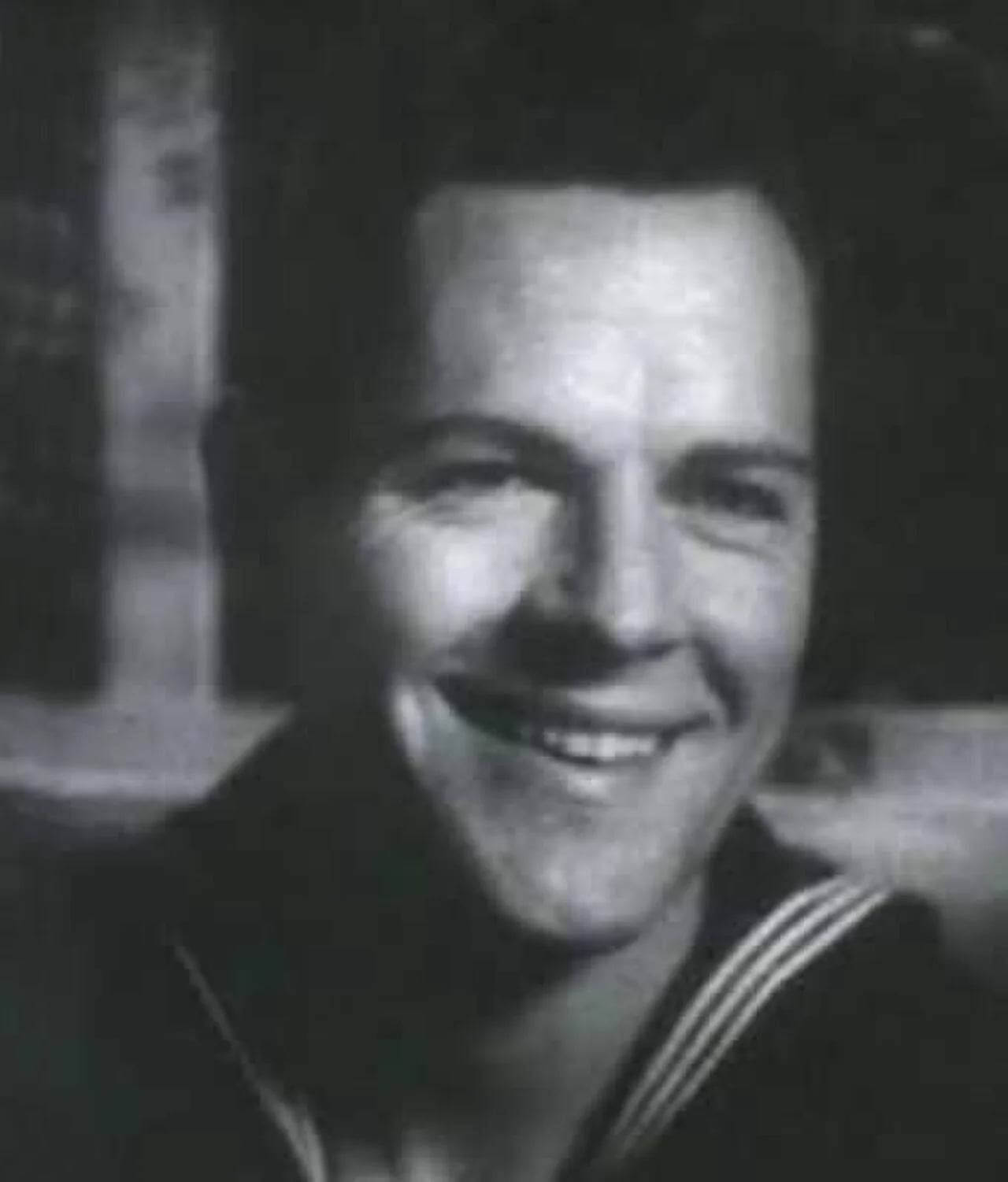 Porträt von Donald Woods (1906–1998) – Gedenkseite
