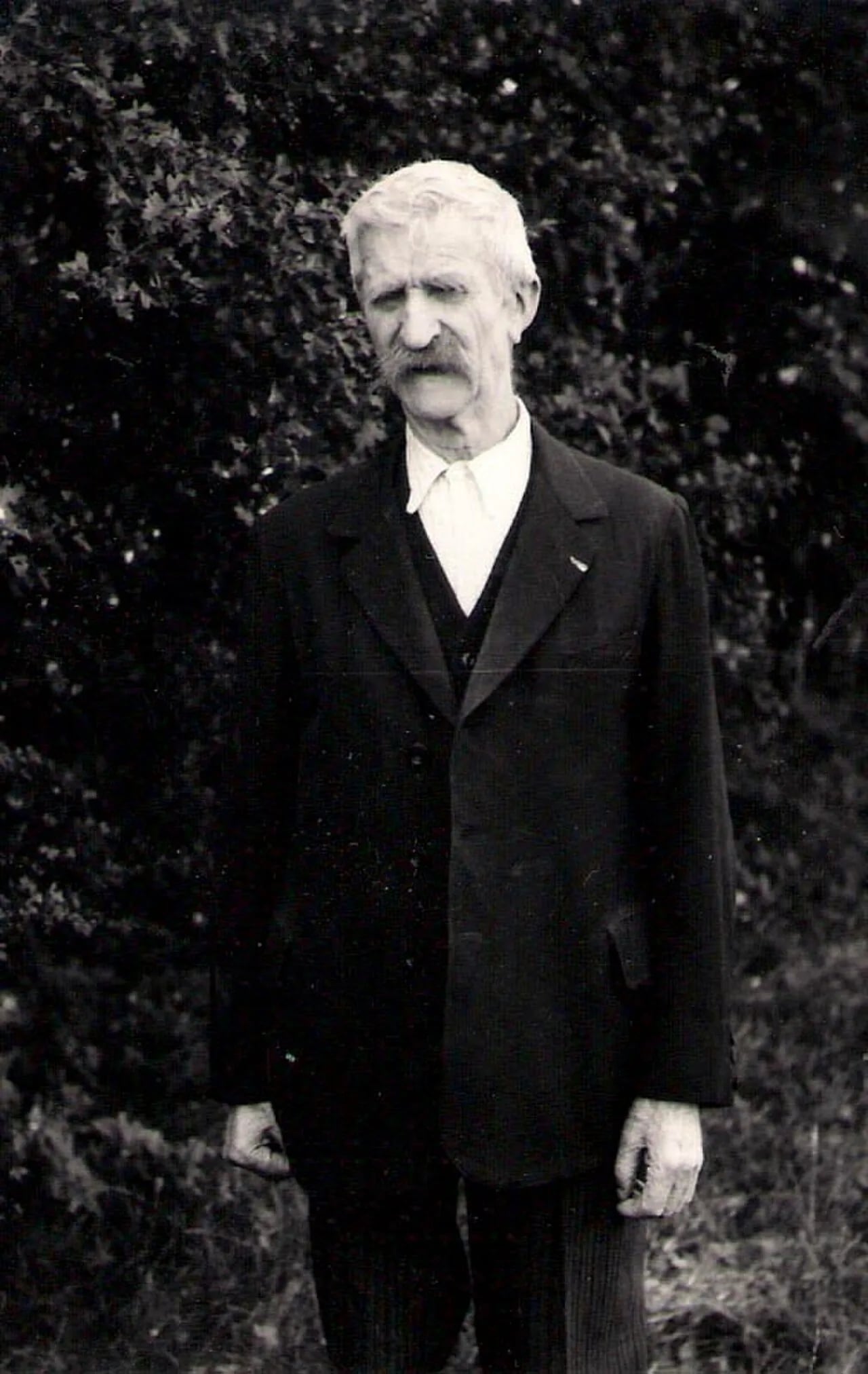 Portrait of Pierre-Joseph Dosimont (1868–1954) – memorial page