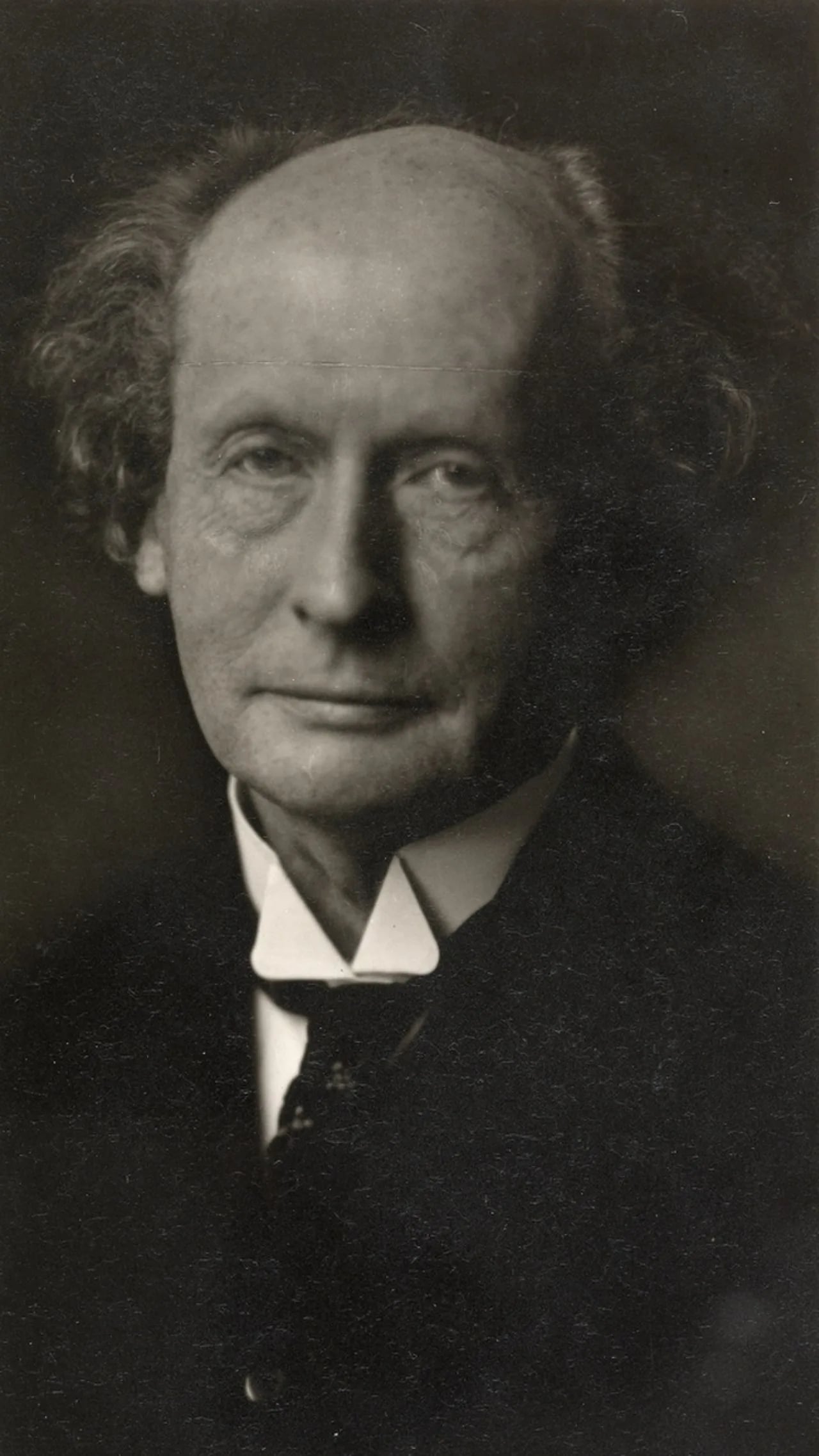 Porträt von Gerhard Schjelderup (1859–1933) – Gedenkseite