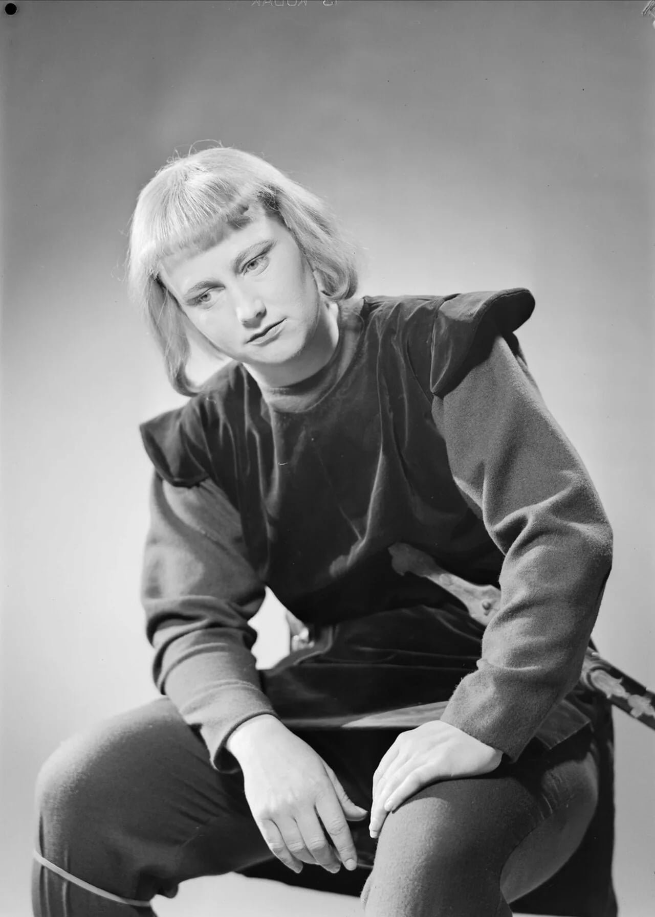 Portrait of Aase Nordmo Løvberg (1923–2013) – memorial page