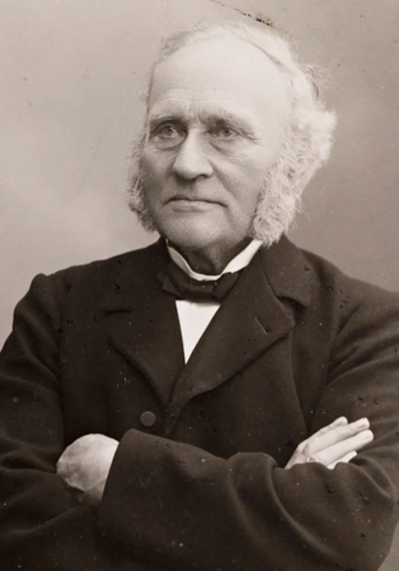 Portrait of Olaus Arvesen (1830–1917) – memorial page