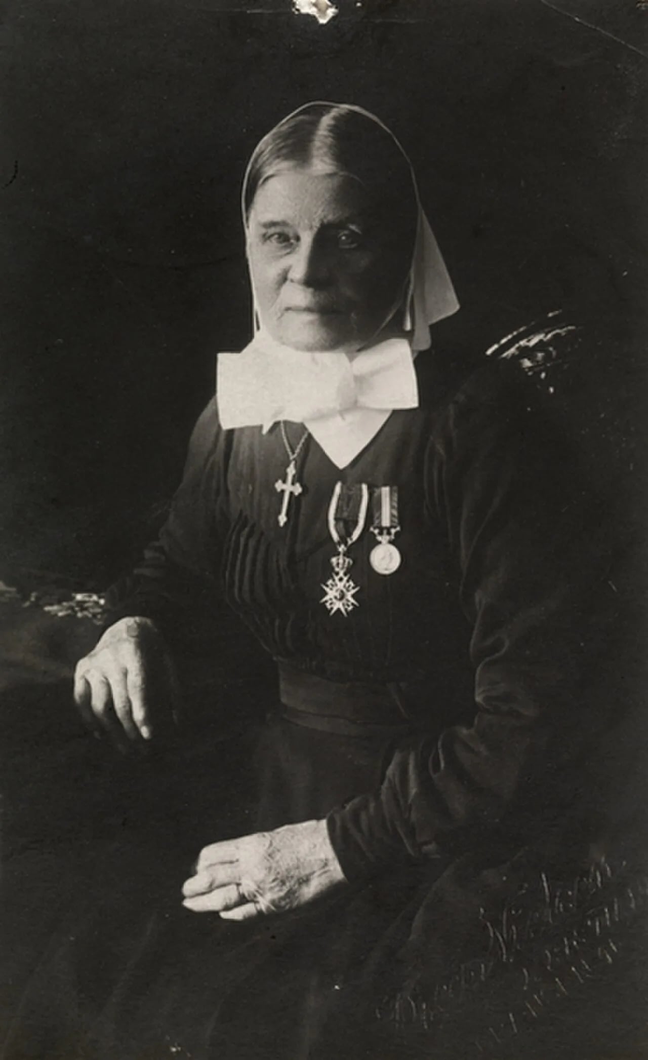 Portrait of Cathinka Guldberg (1840–1919) – memorial page