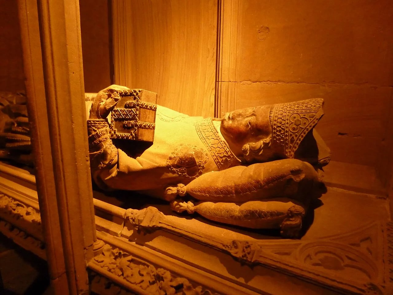 Portrait of Konrad III. von Lichtenberg (1240–1299) – memorial page