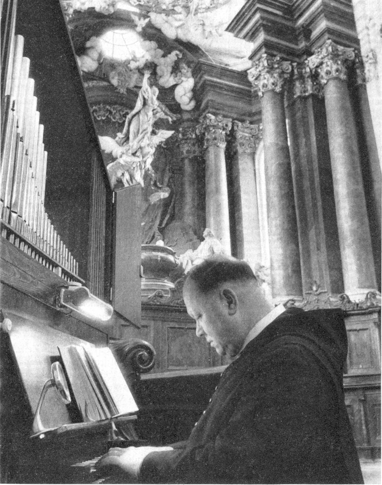 Portrait of Konstantin Mach (1915–1996) – memorial page