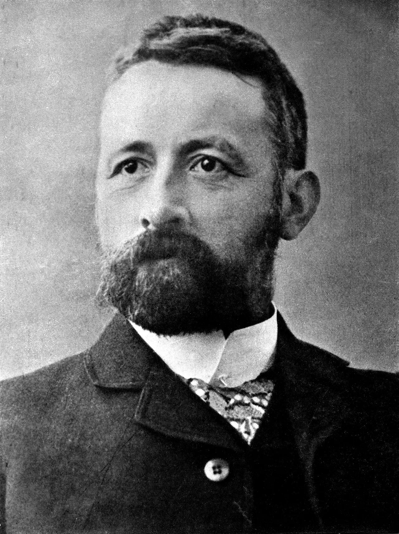 Portrait of Alfred Eriksen (1864–1934) – memorial page