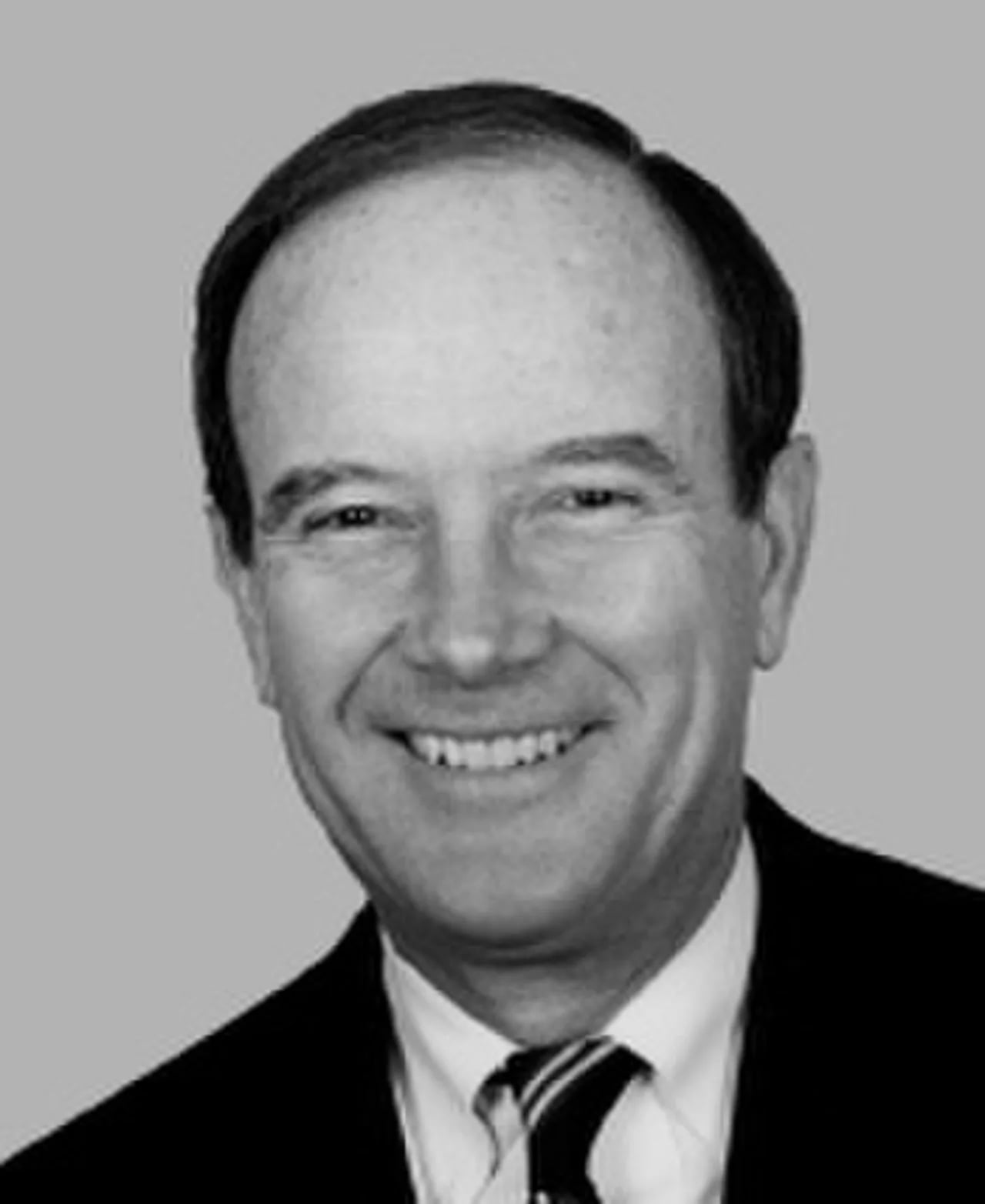 Porträt von Owen B. Pickett (1930–2010) – Gedenkseite