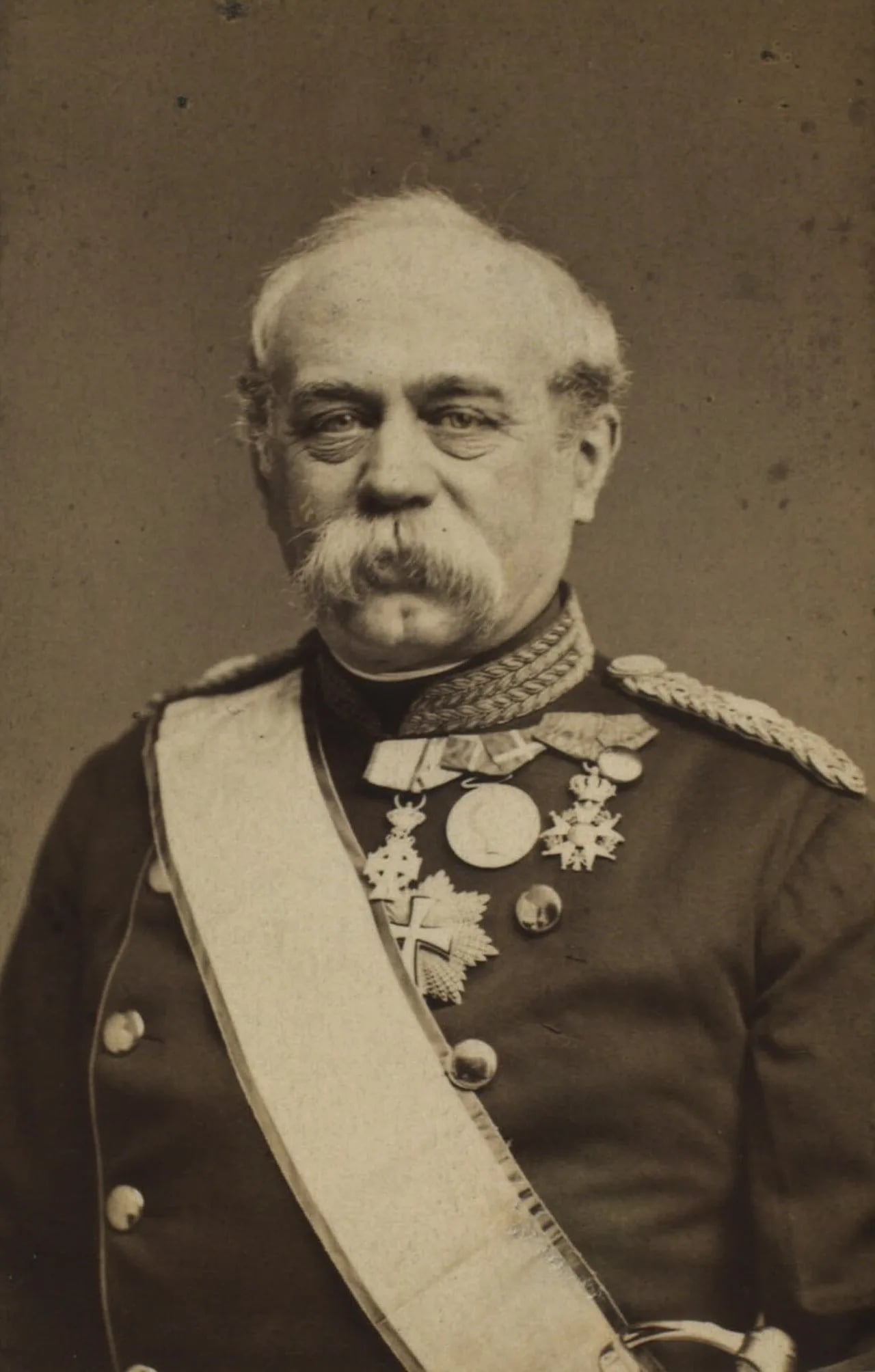 Porträt von Valdemar Rudolph von Raasløff (1815–1883) – Gedenkseite