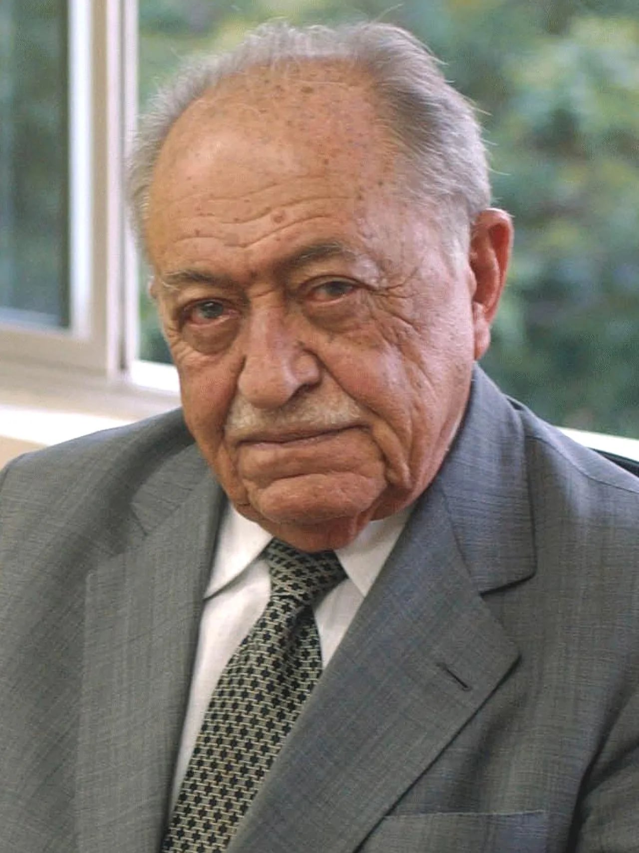 Porträt von Miguel Arraes (1916–2005) – Gedenkseite