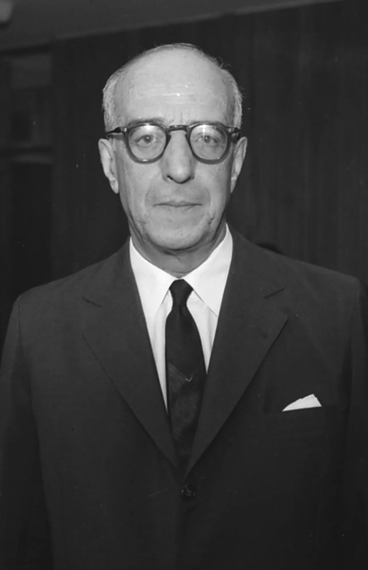 Porträt von Milton Campos (1900–1972) – Gedenkseite