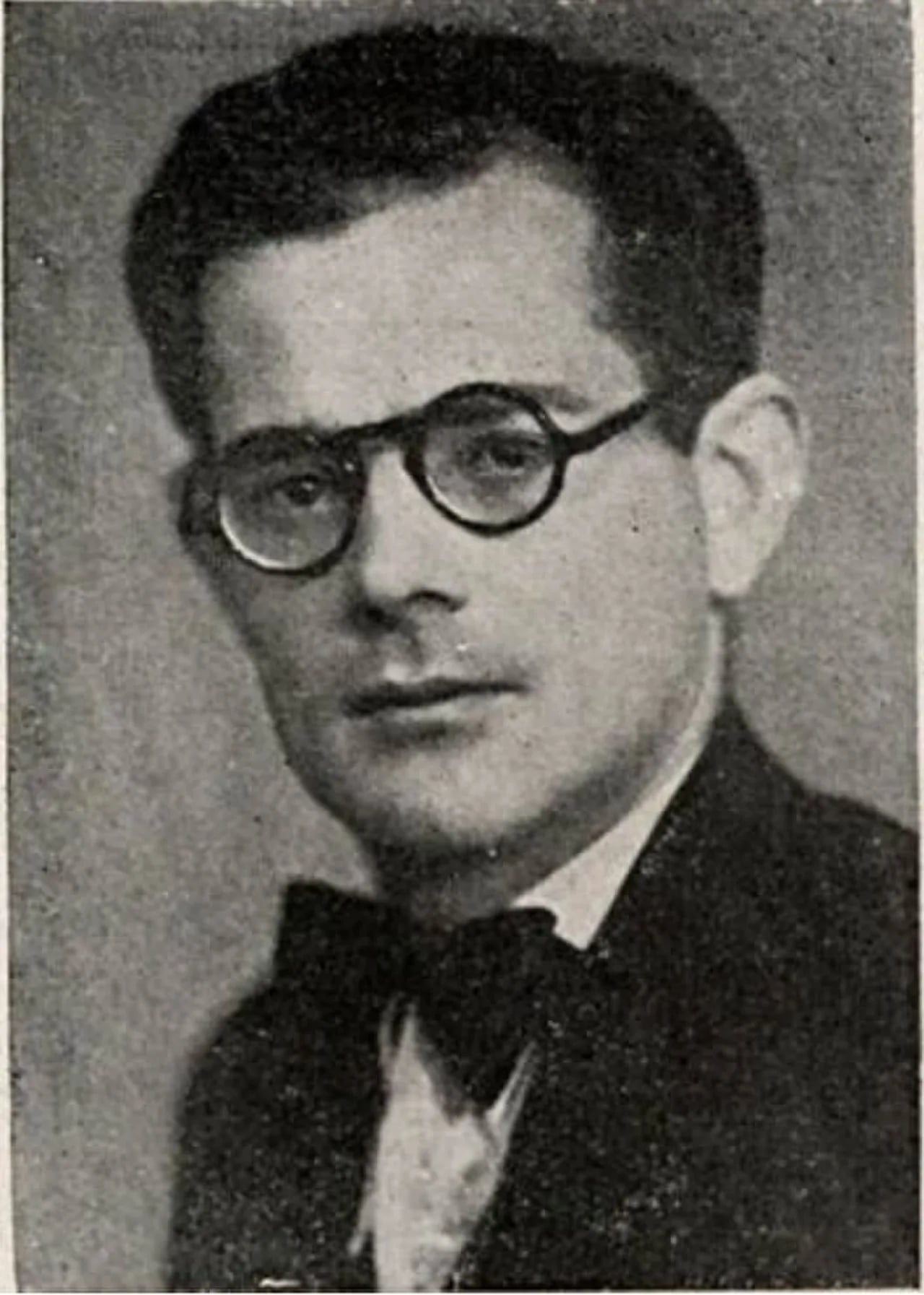 Portrait of Orígenes Lessa (1903–1986) – memorial page