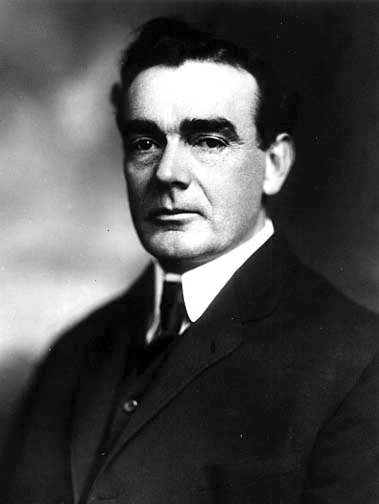 Portrait of Ladislas Lazaro (1872–1927) – memorial page