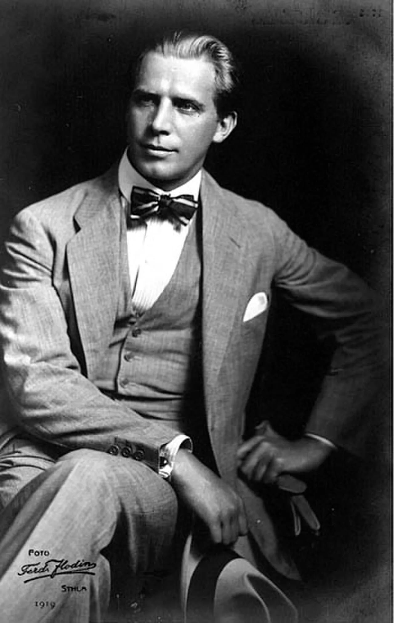Portrait of Lars Hanson (1886–1965) – memorial page