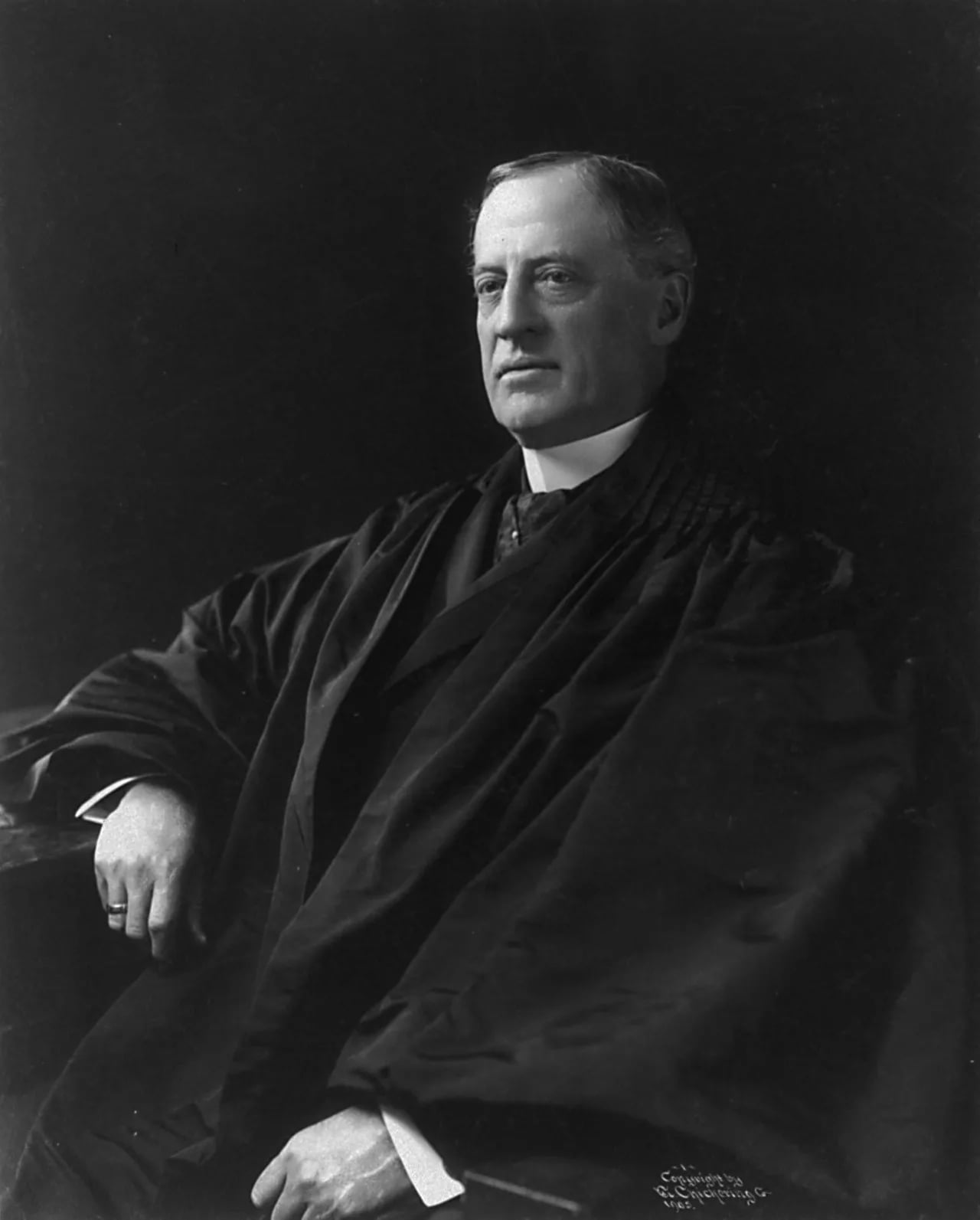 Portrait of LeBaron Bradford Colt (1846–1924) – memorial page