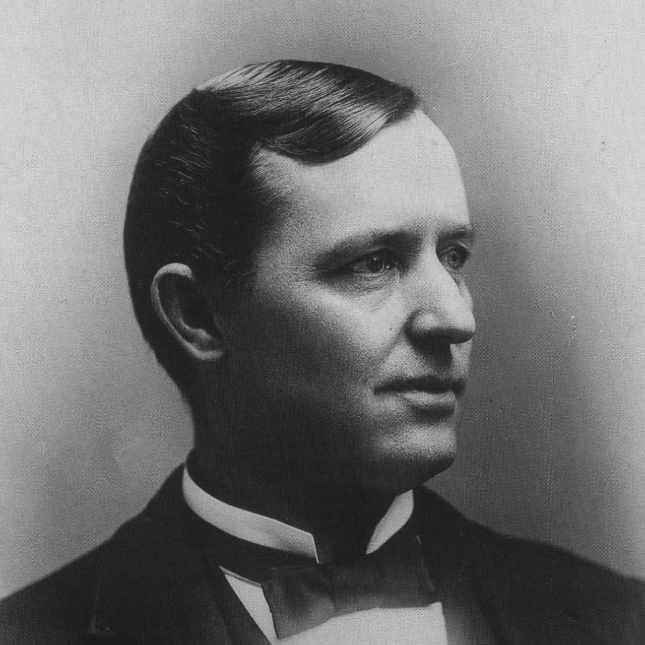 Portrait of Lee Mantle (1851–1934) – memorial page