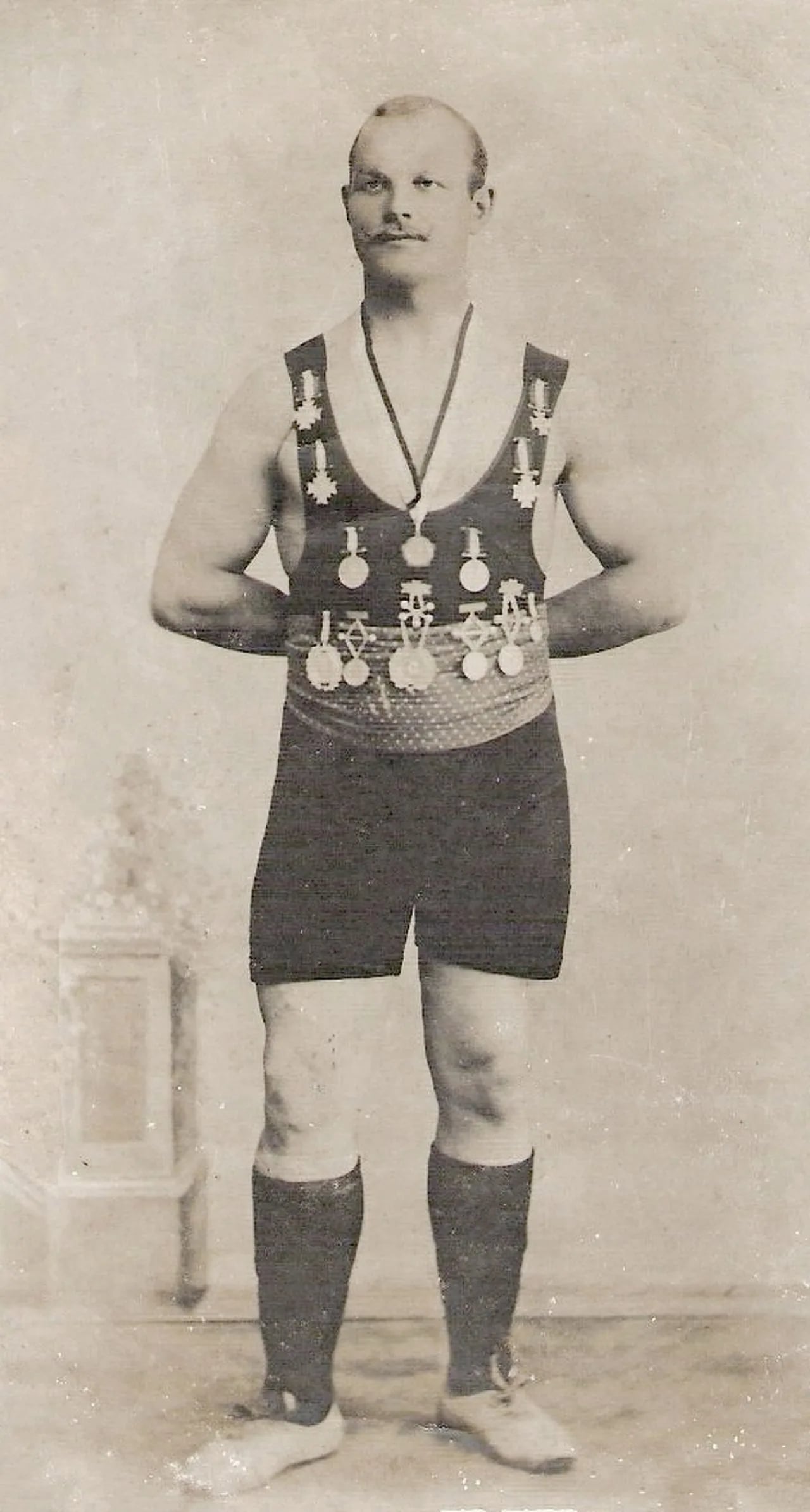 Portrait of Carl Jensen (1882–1942) – memorial page