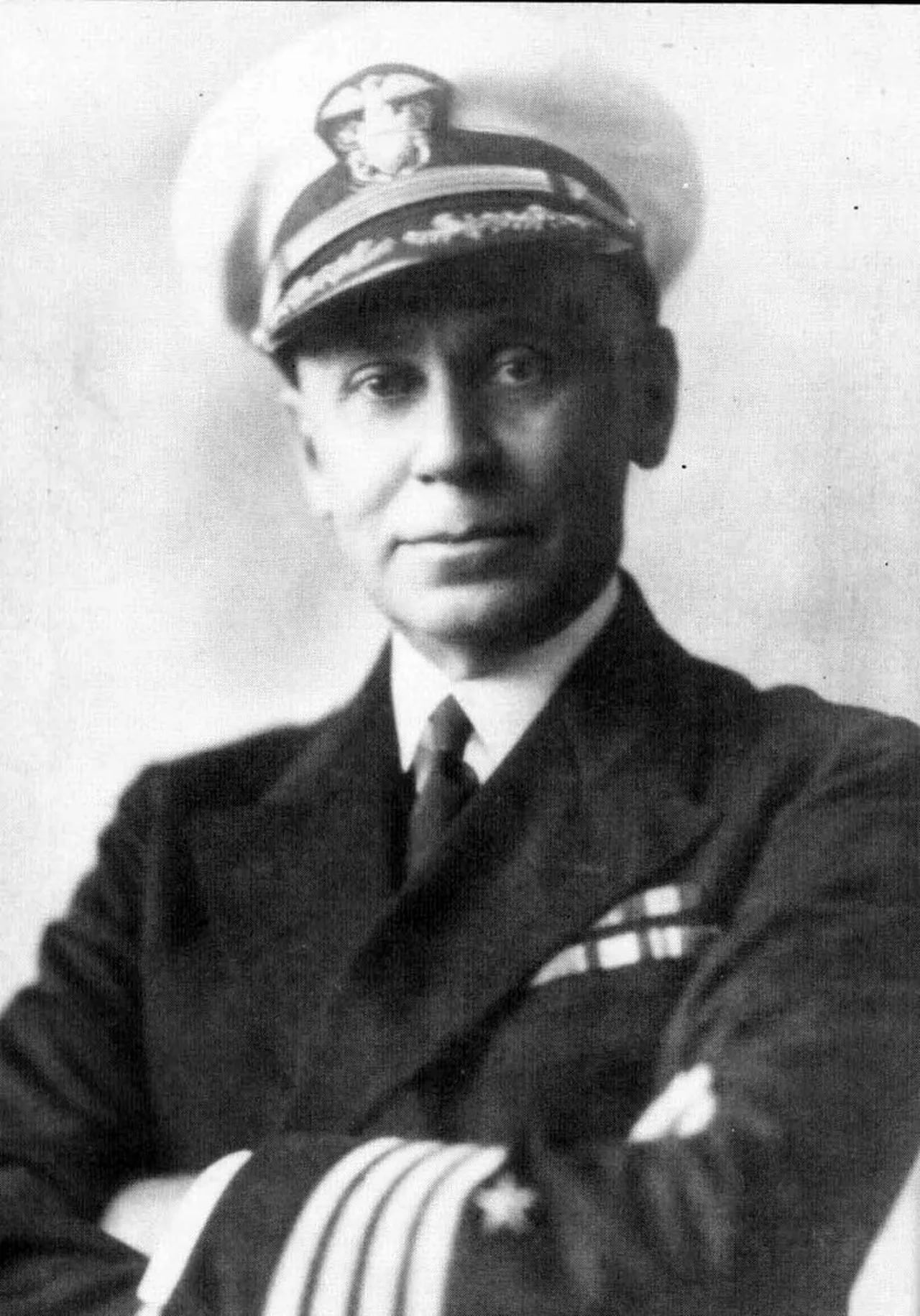 Portrait of Cyrus W. Cole (1876–1952) – memorial page