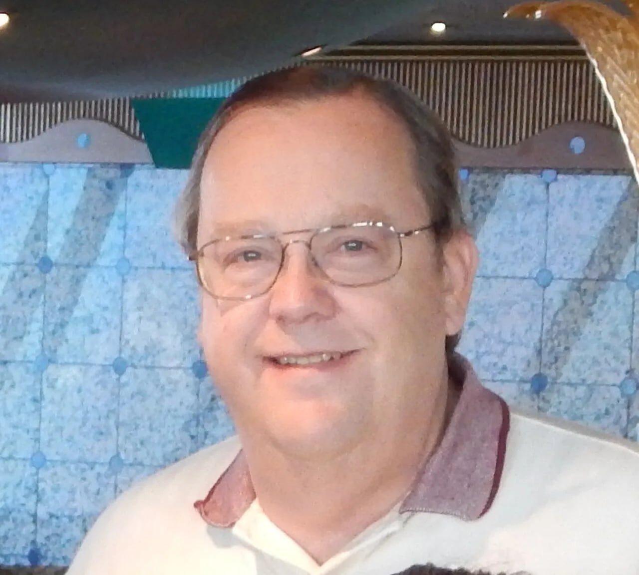 Porträt von Darwin Bromley (1950–2019) – Gedenkseite