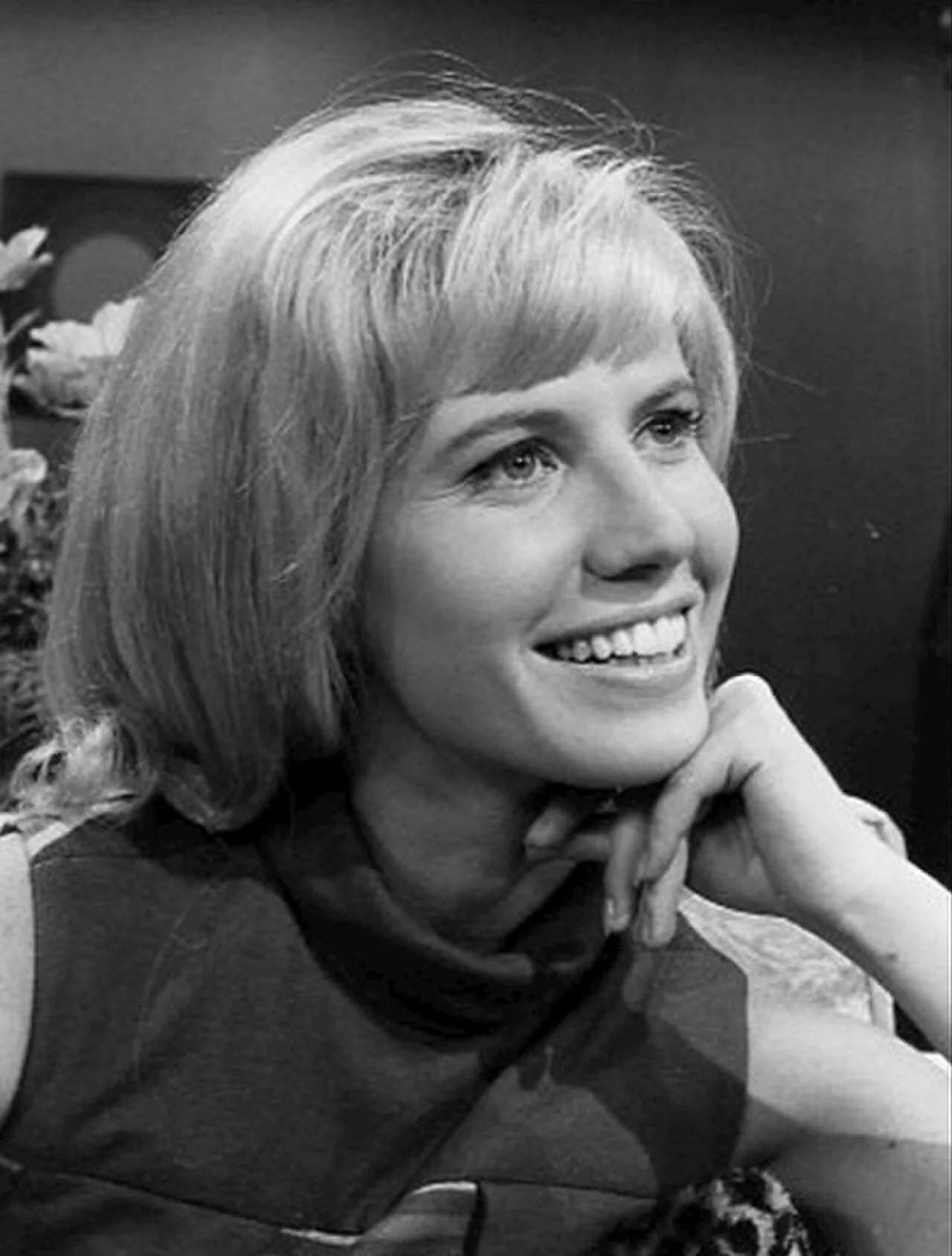 Porträt von Leslie Charleson (1945–2025) – Gedenkseite