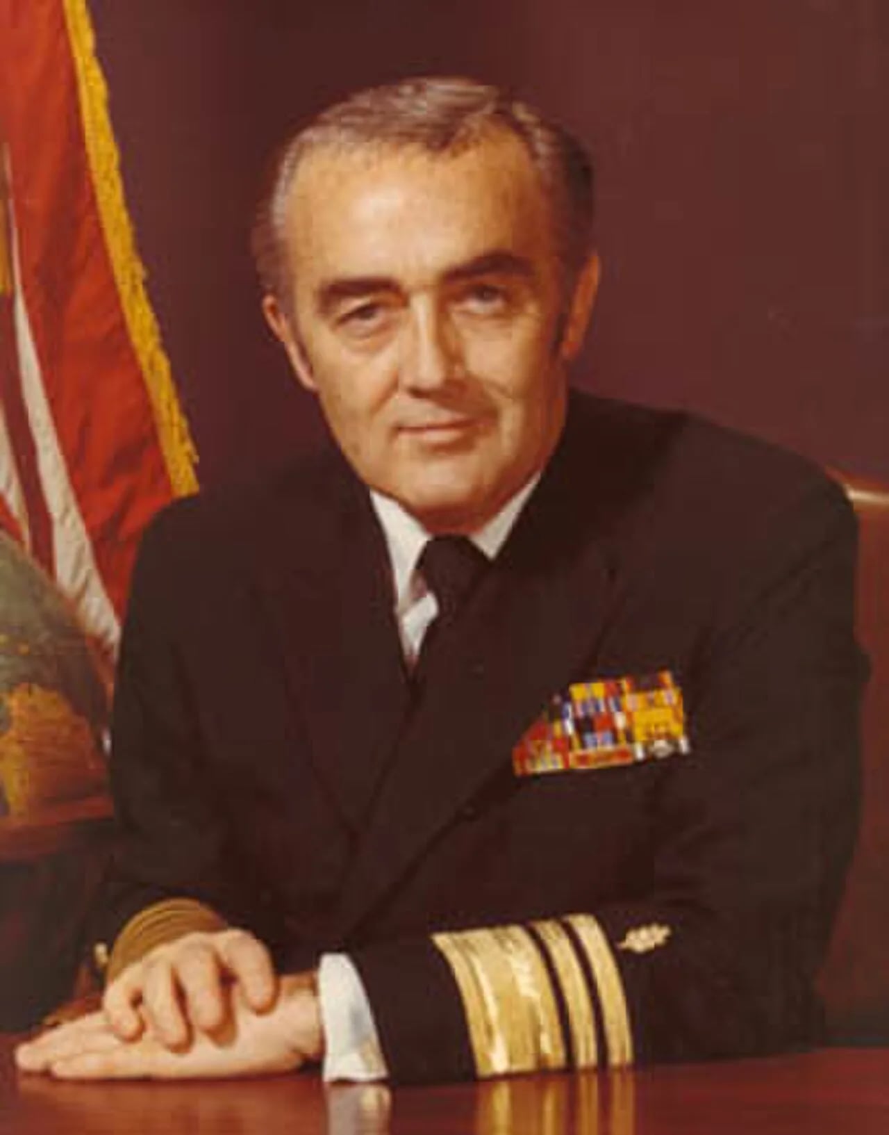 Porträt von Donald L. Custis (1917–2021) – Gedenkseite