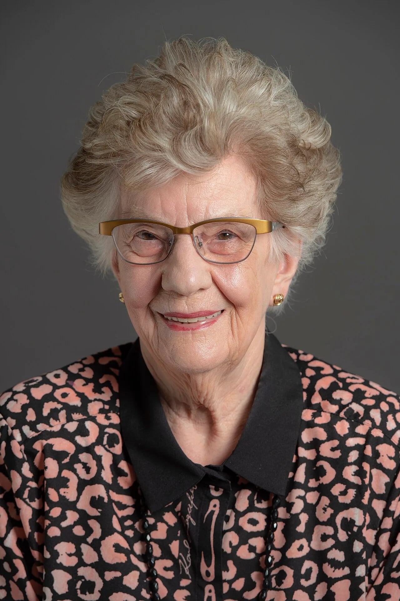 Portrait of Solange Chalvin (1932–2024) – memorial page