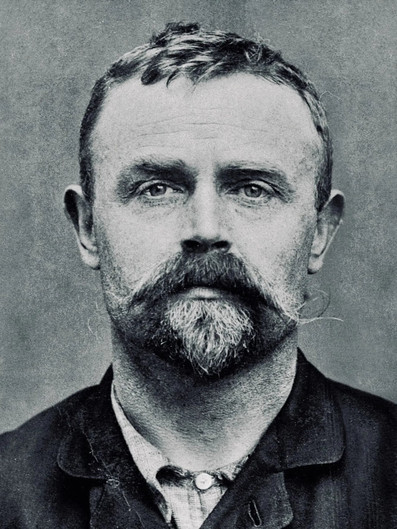 Portrait of Jean Dubois (1870–1912) – memorial page