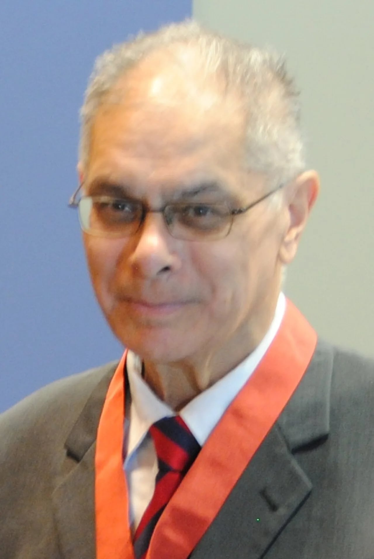 Porträt von Jonathan Mane-Wheoki (1943–2014) – Gedenkseite