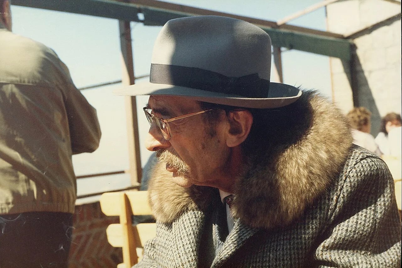 Portrait of Alfredo Azzaroni (1922–1992) – memorial page