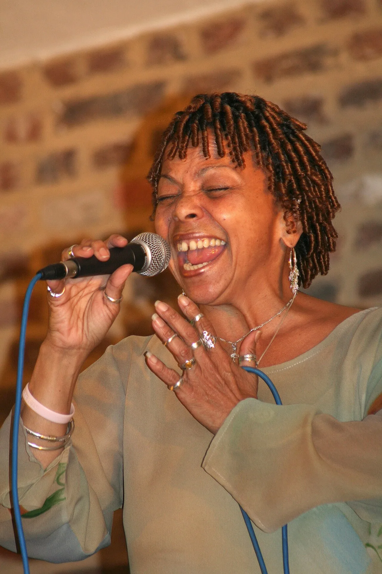 Porträt von Lillian Boutté (1949–2025) – Gedenkseite