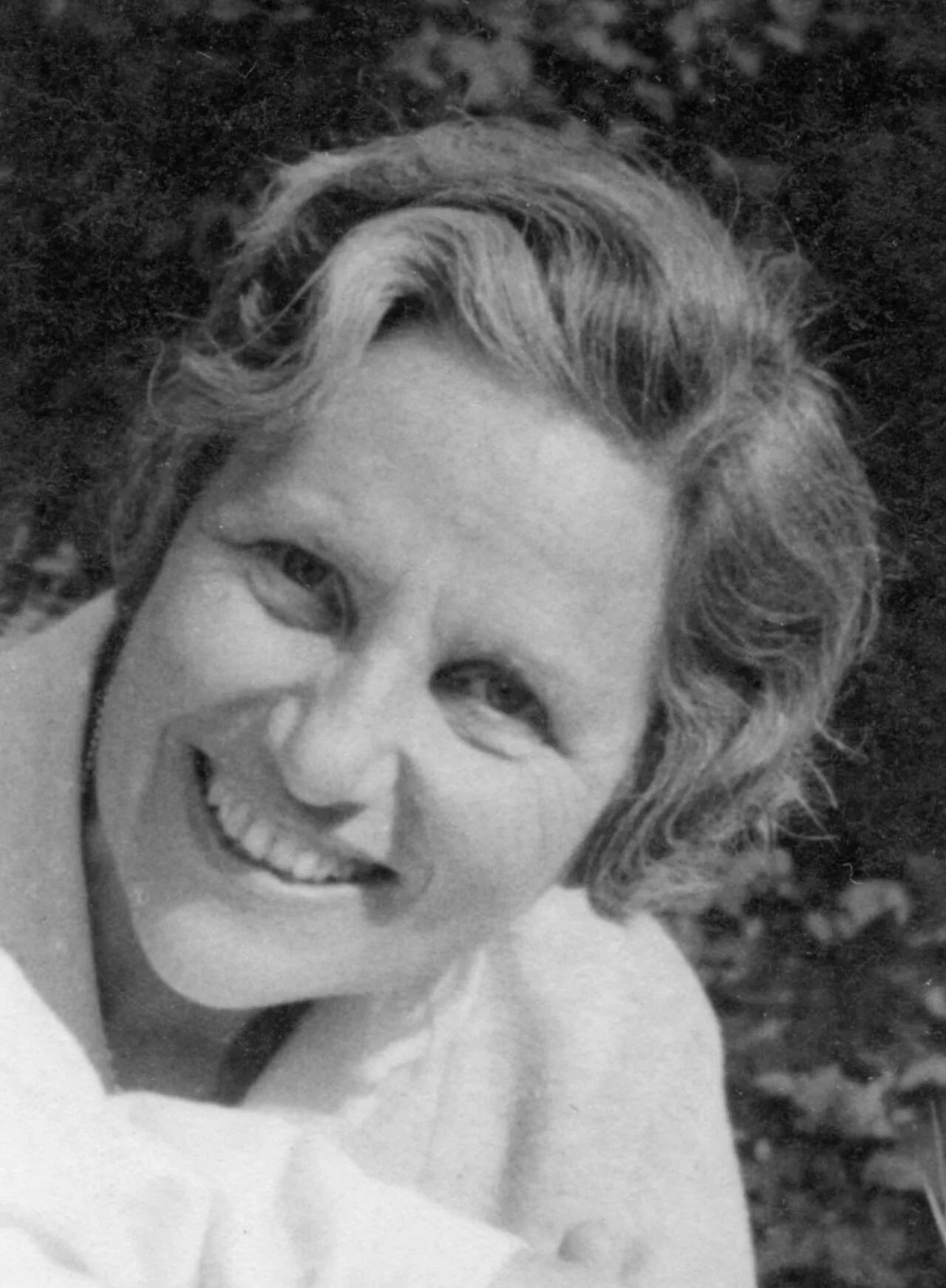 Portrait of Lilly von Sauter (1913–1972) – memorial page