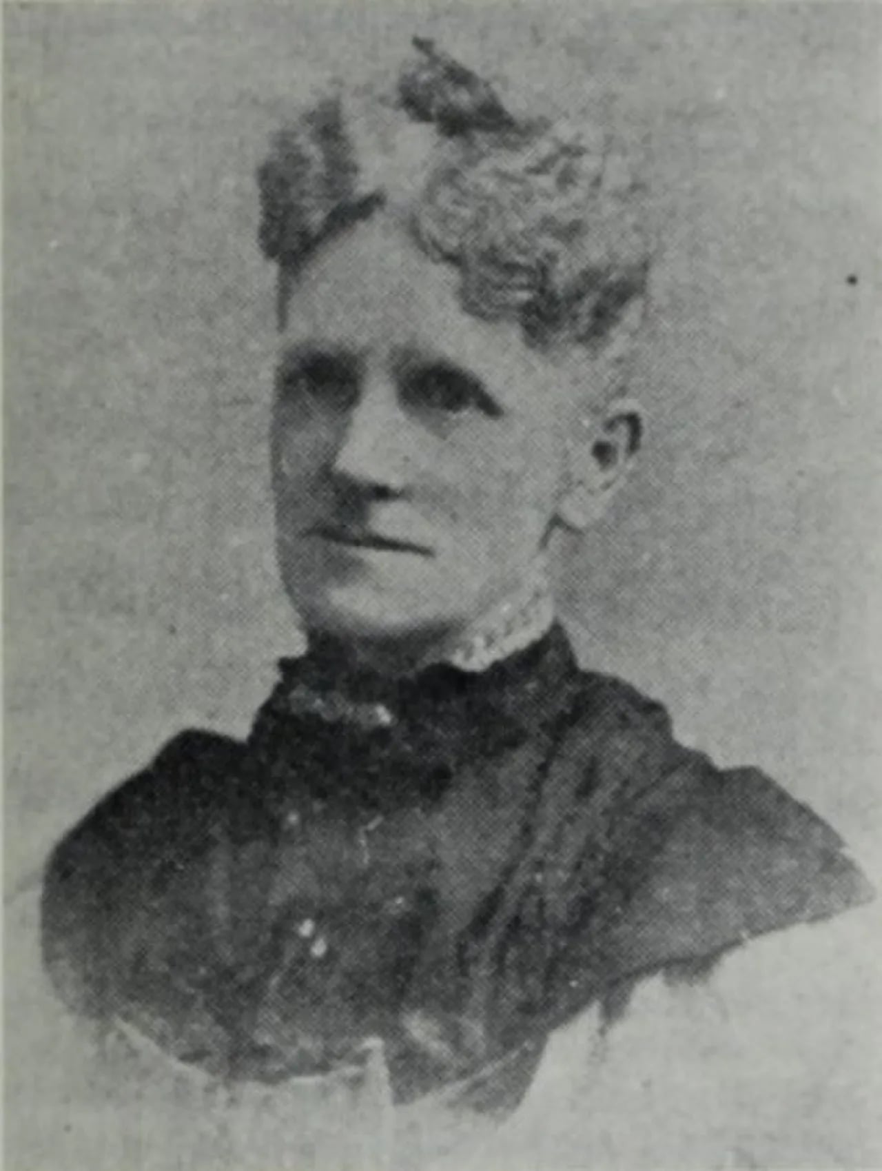 Portrait of Martha Burton Woodhead Williamson (1843–1922) – memorial page