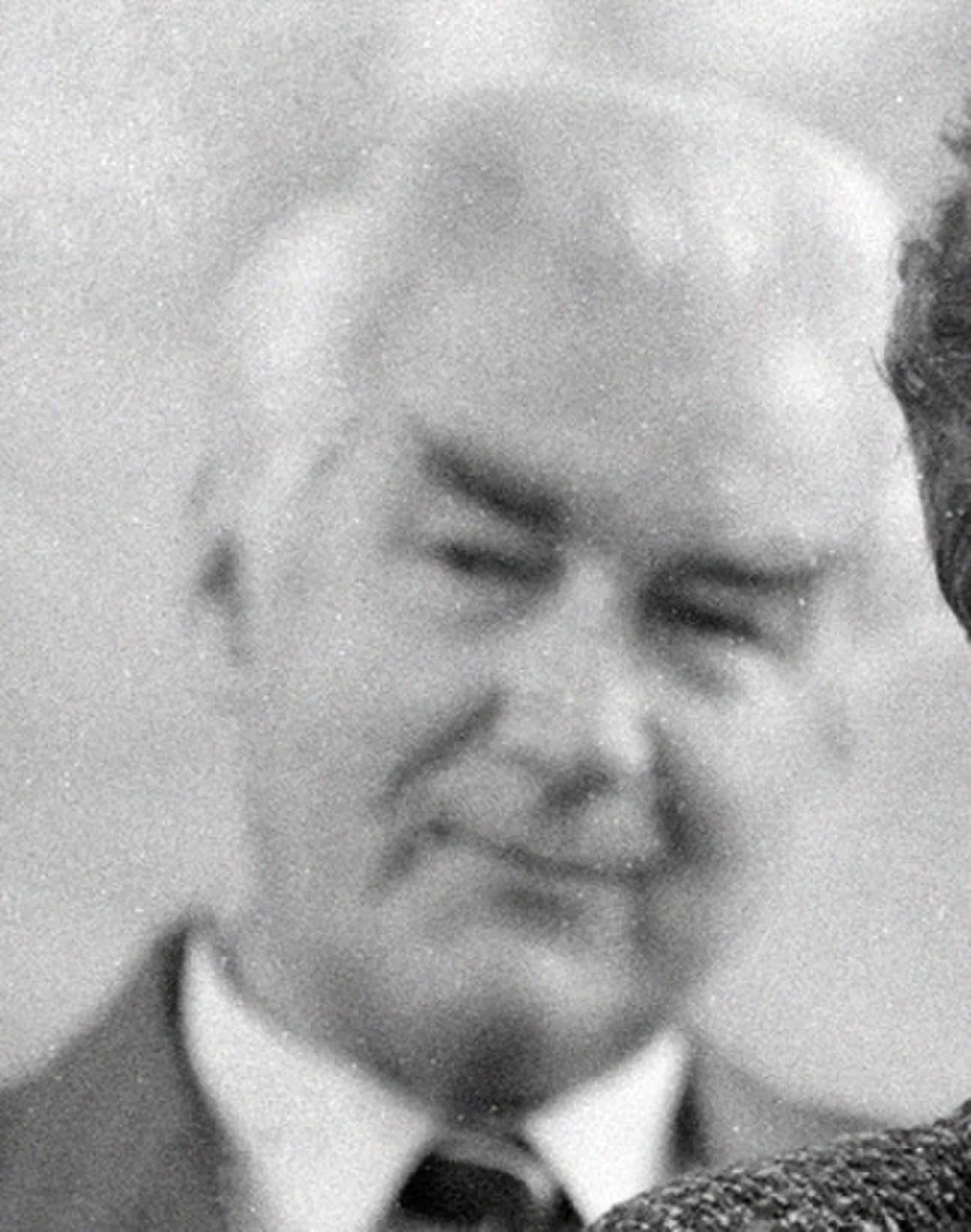 Portrait of Lionginas Šepetys (1927–2017) – memorial page