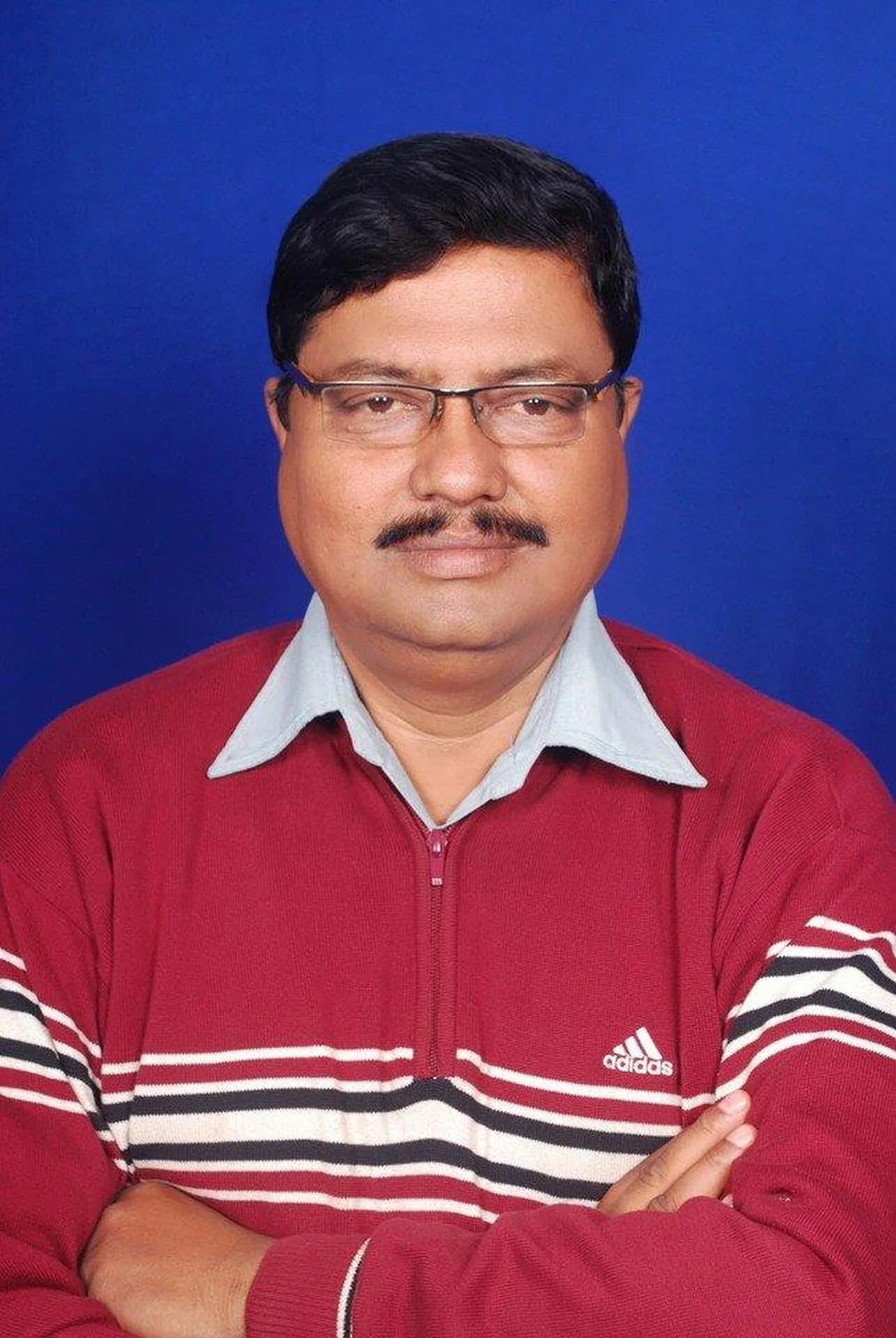 Porträt von Devendra Sharma (1959–2025) – Gedenkseite