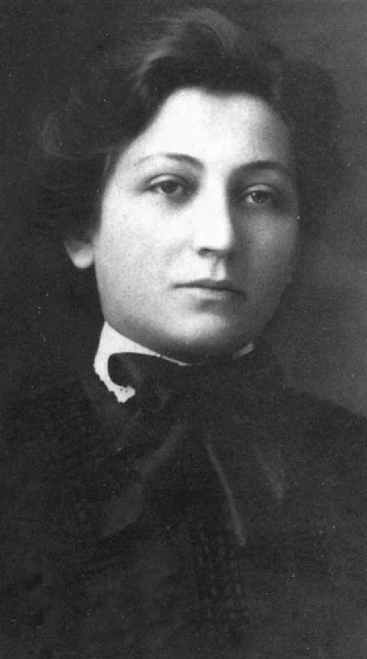 Porträt von Bessie Abramowitz Hillman (1889–1970) – Gedenkseite