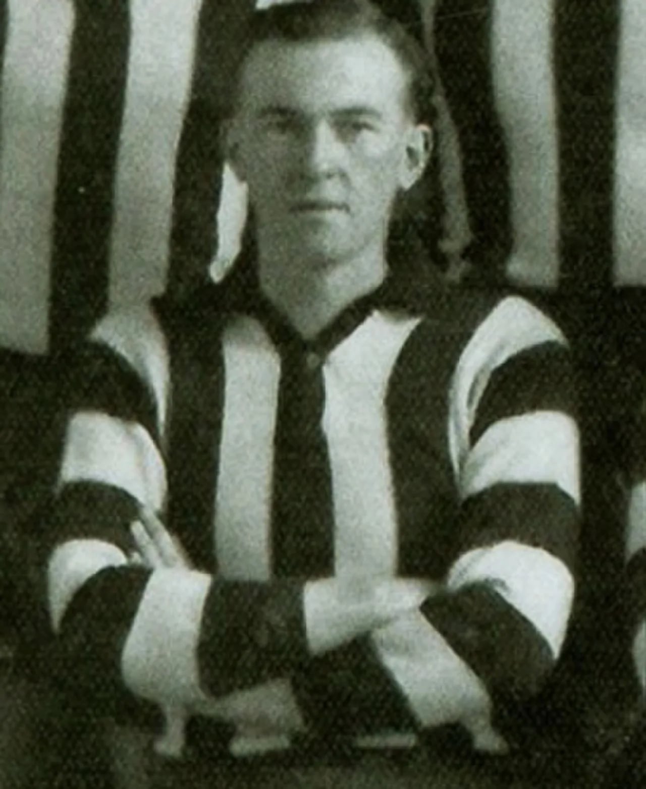 Porträt von Norm Crewther (1919–2010) – Gedenkseite