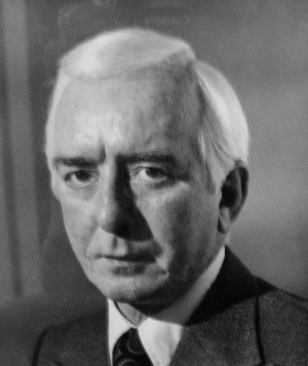 Portrait of Tom McKeough (1922–1990) – memorial page